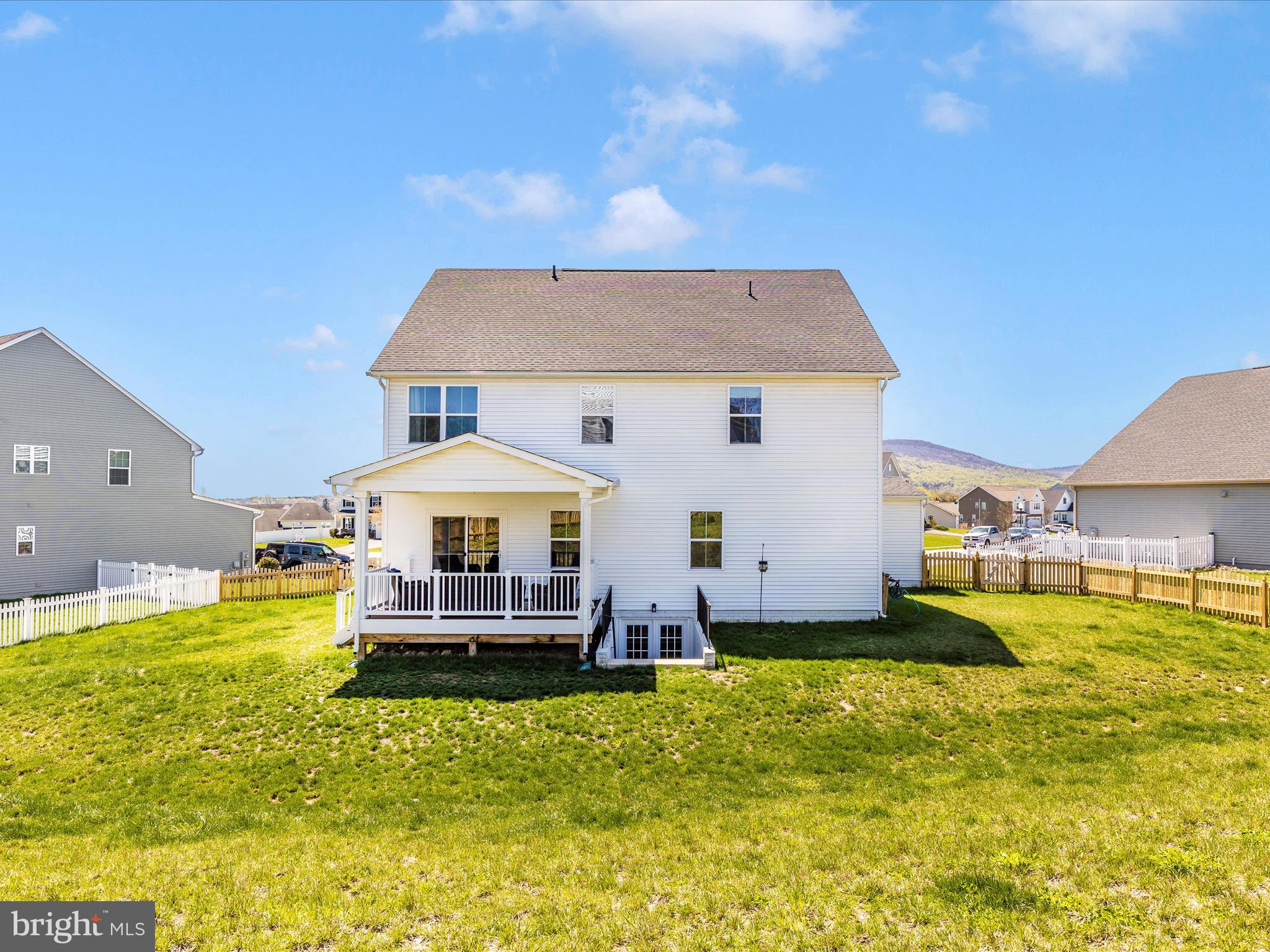 BROOKFIELD - Residential