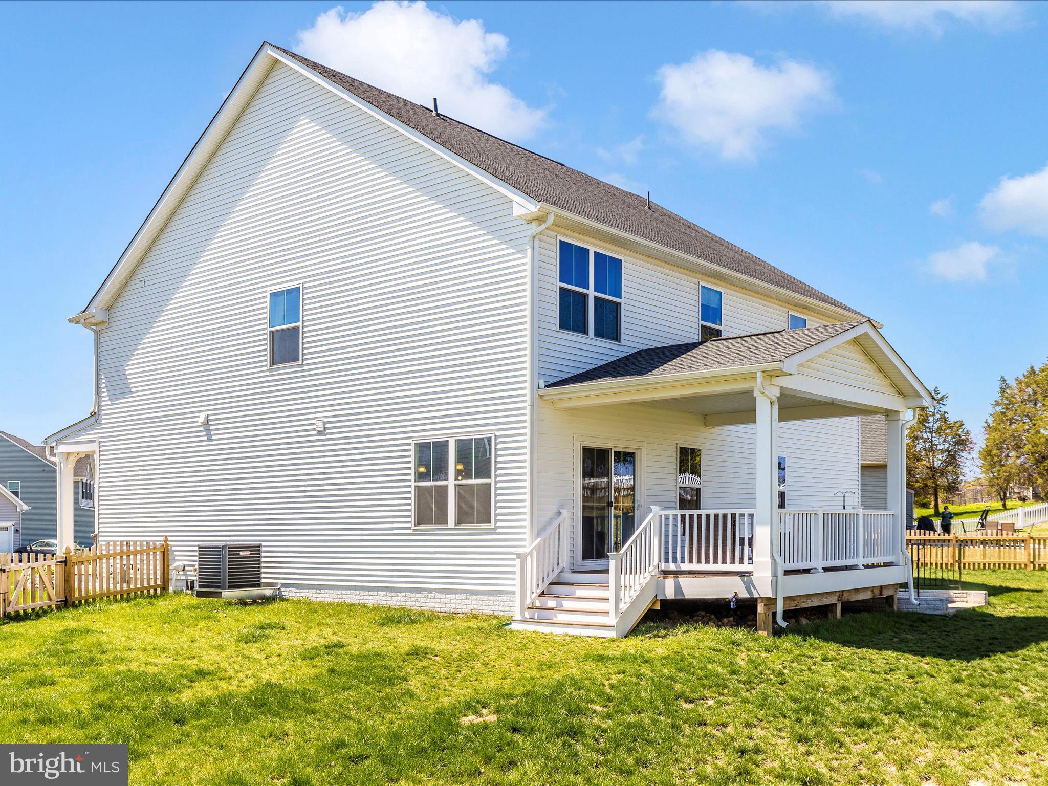 BROOKFIELD - Residential
