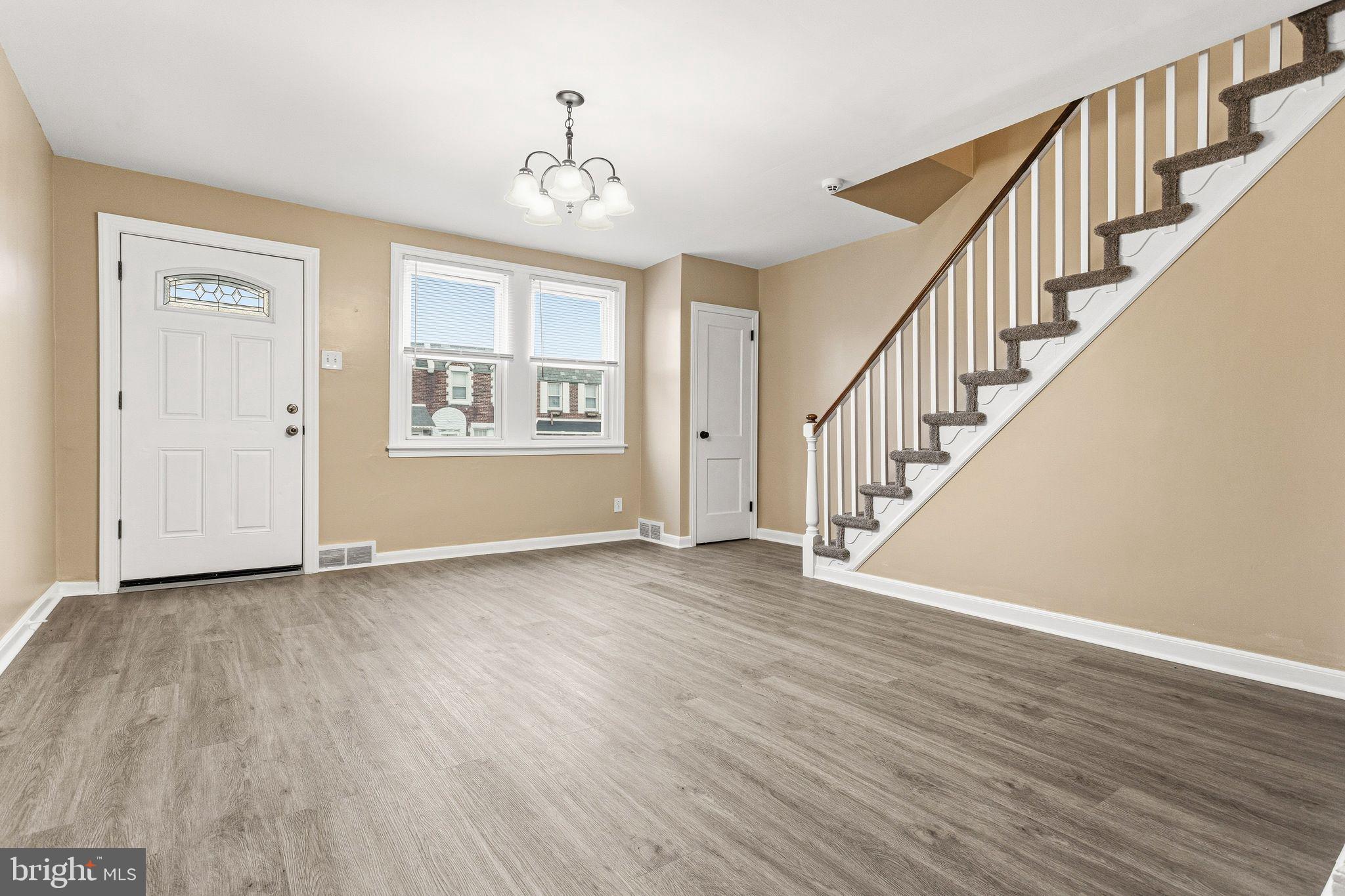 HOLMESBURG - Residential