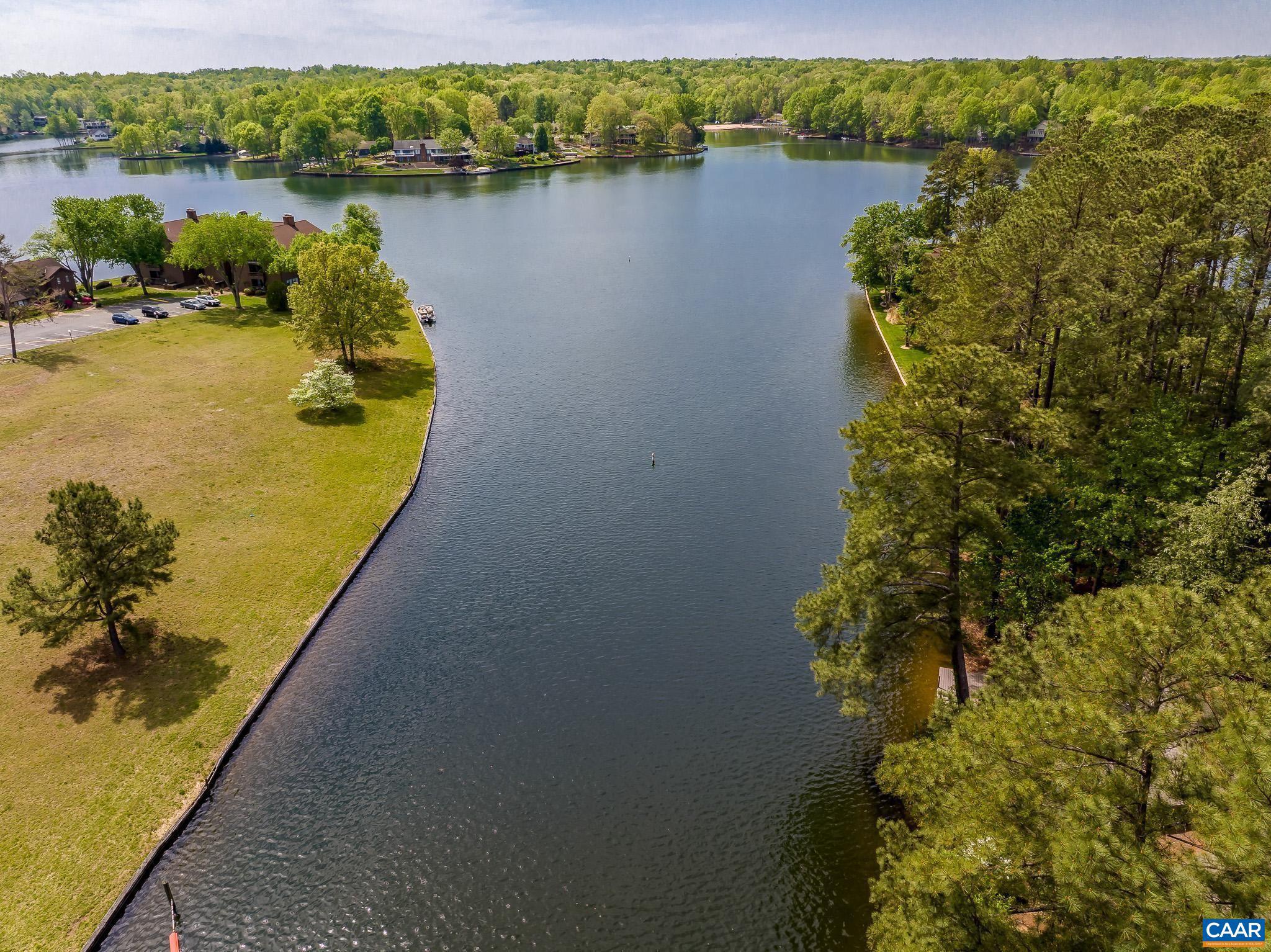 LAKE MONTICELLO - Residential
