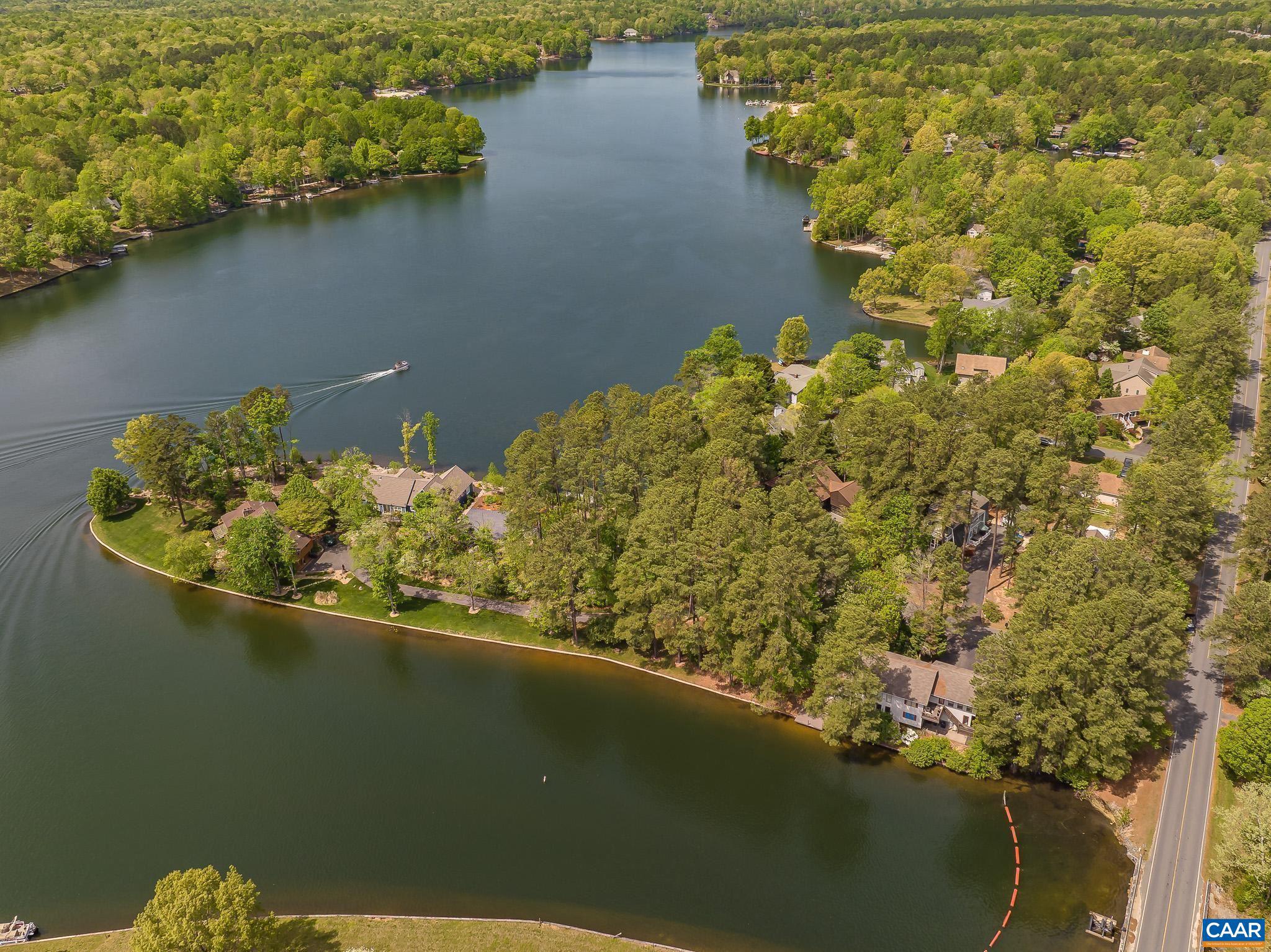 LAKE MONTICELLO - Residential