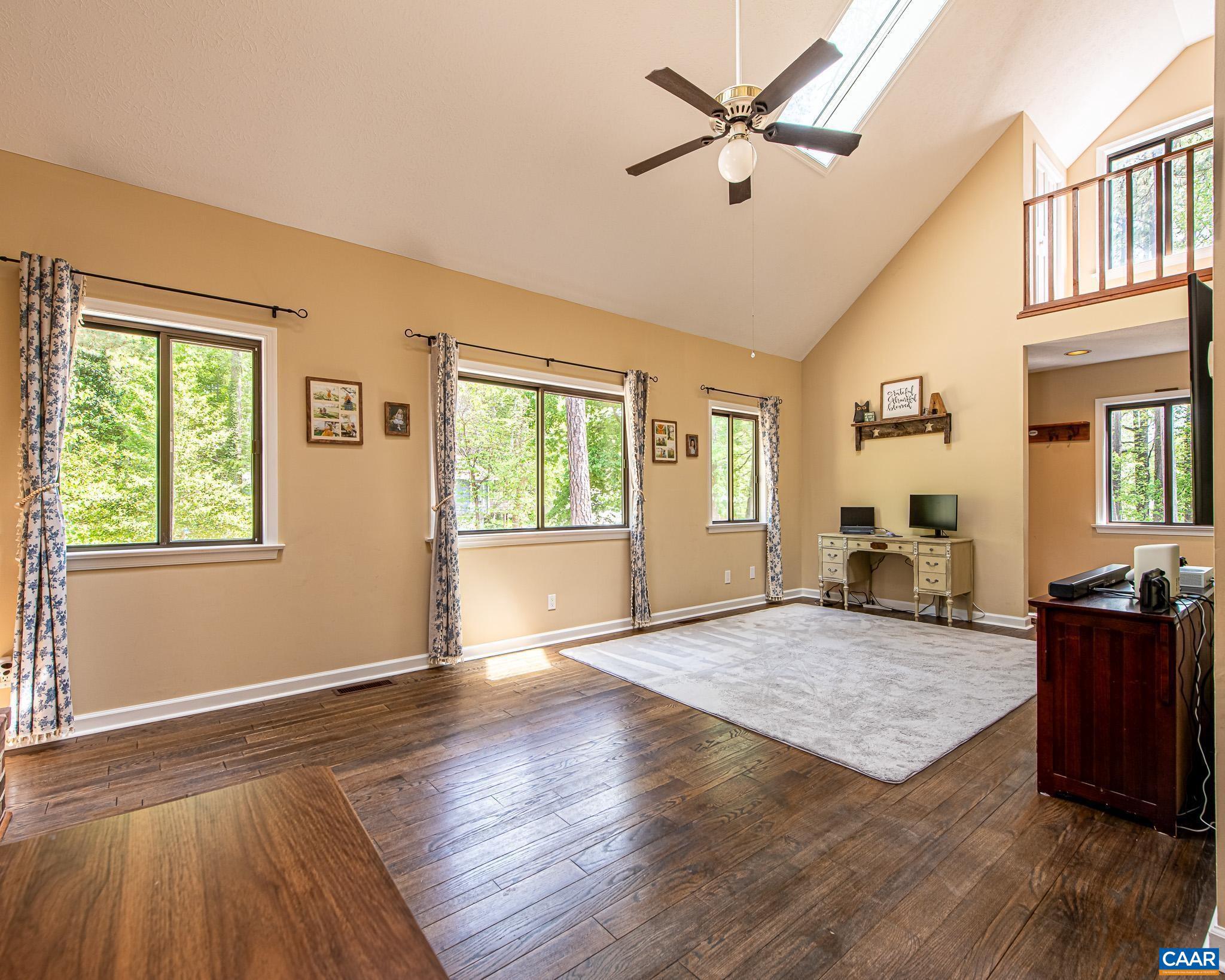 LAKE MONTICELLO - Residential