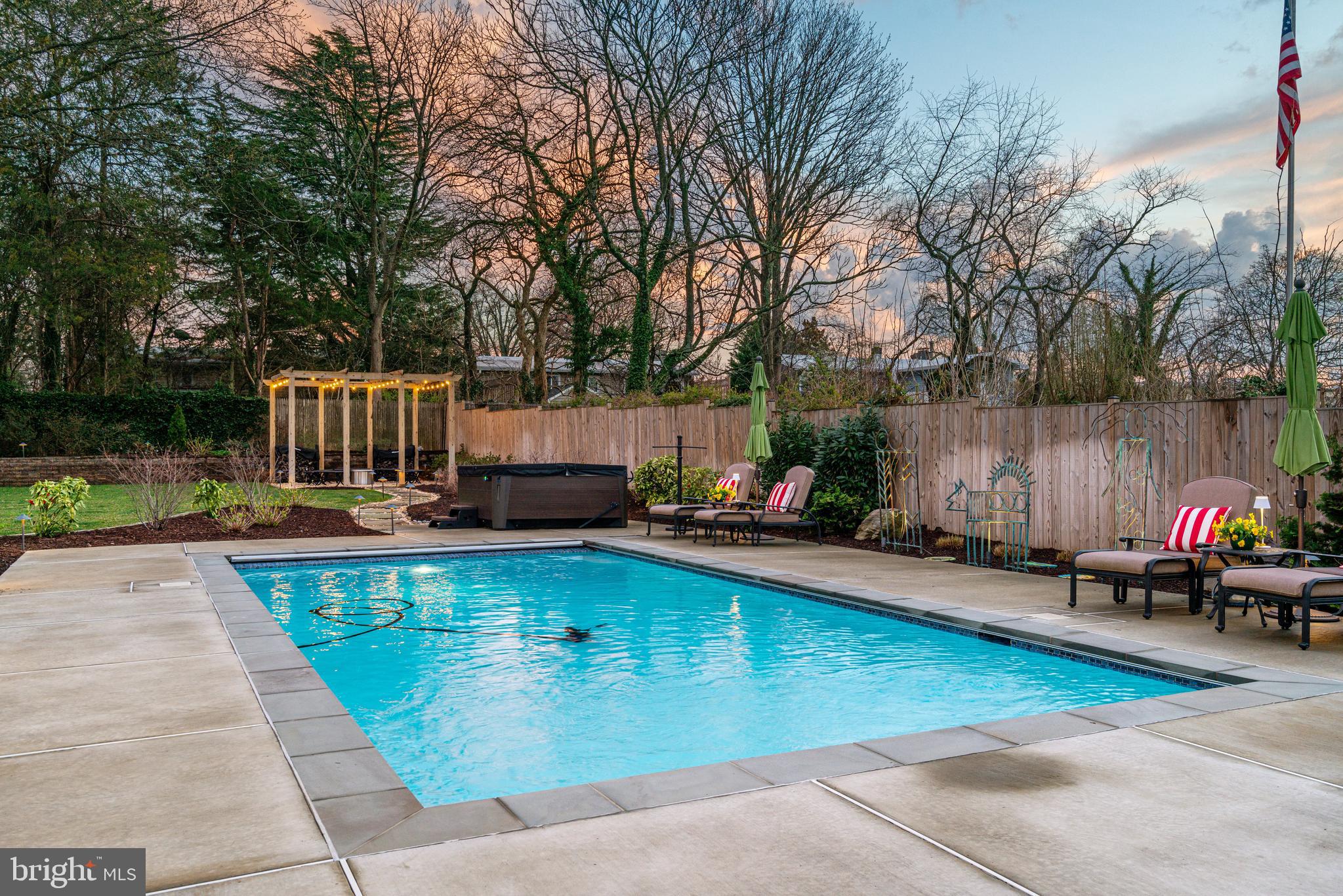 CLOVER - Residential
