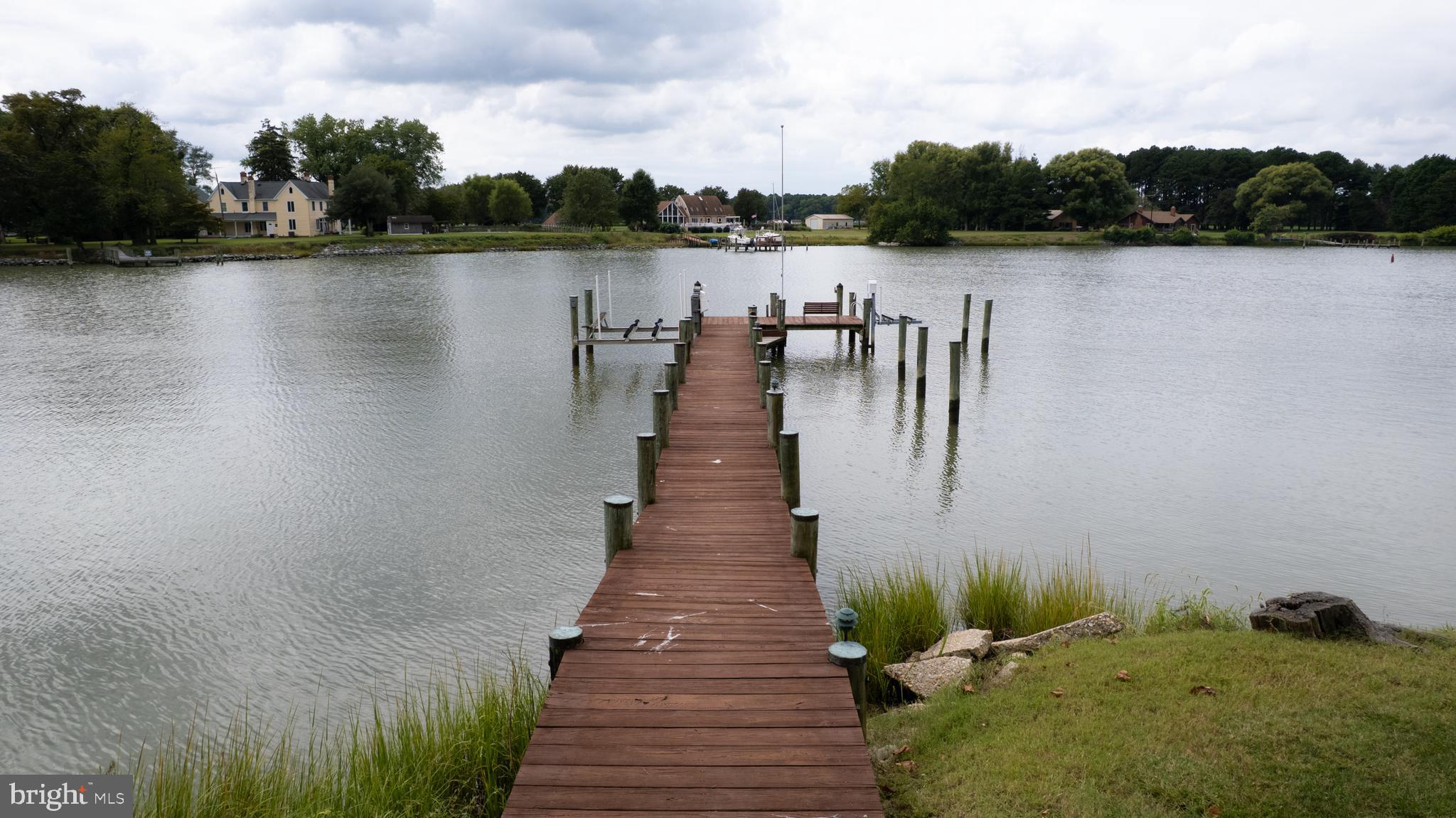 JENKINS CREEK - Residential