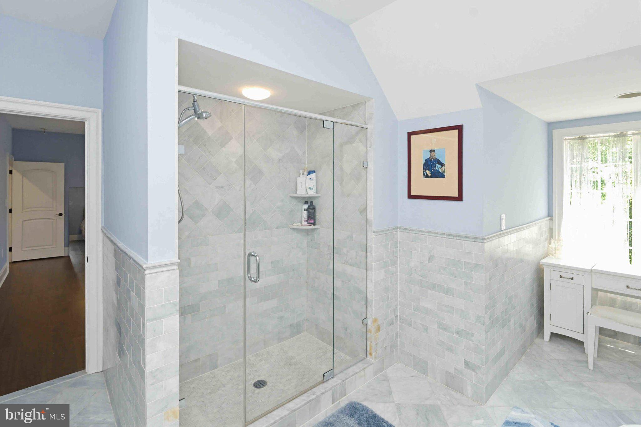 HUNTINGDON VALLEY - Residential