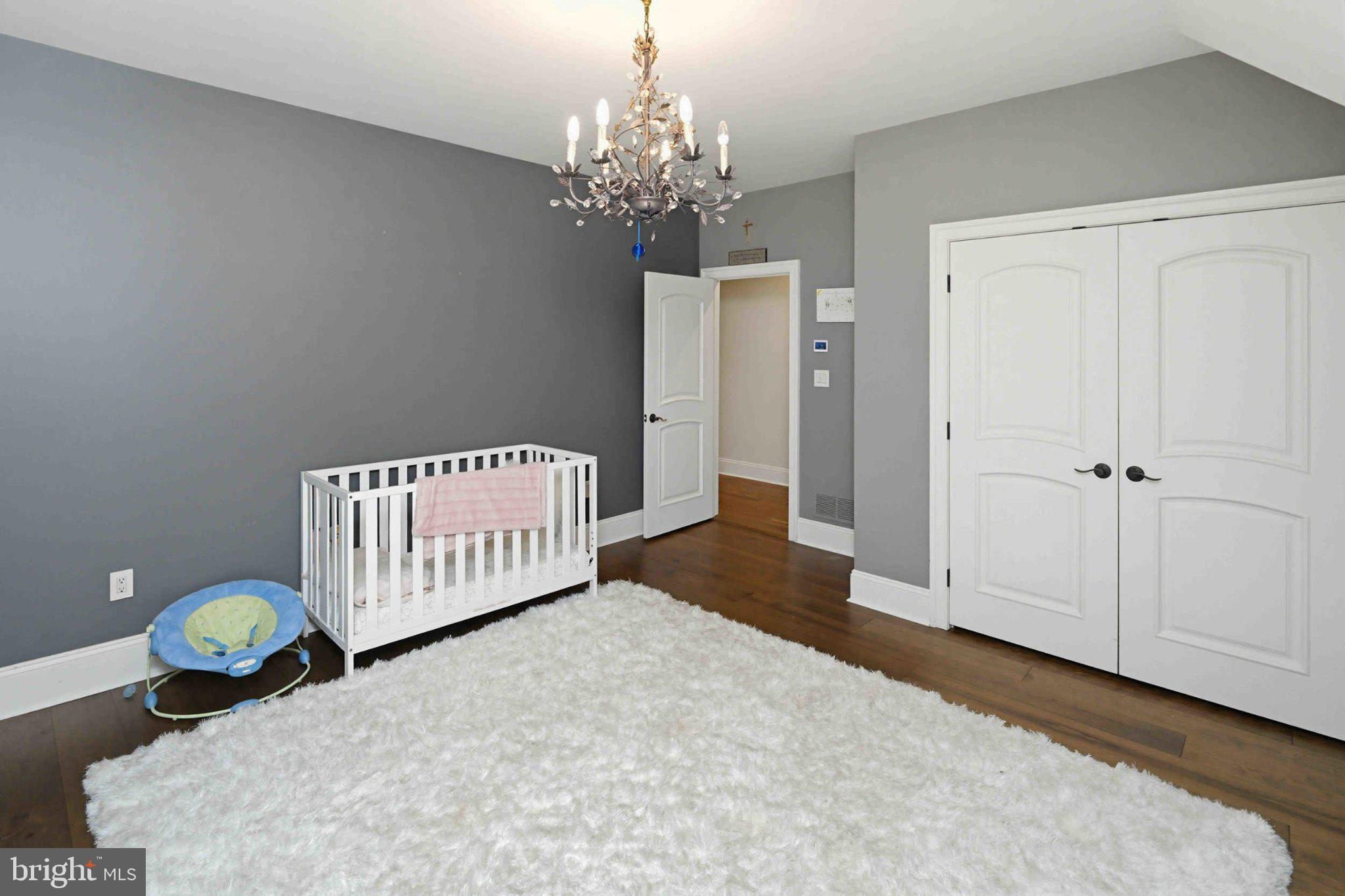 HUNTINGDON VALLEY - Residential