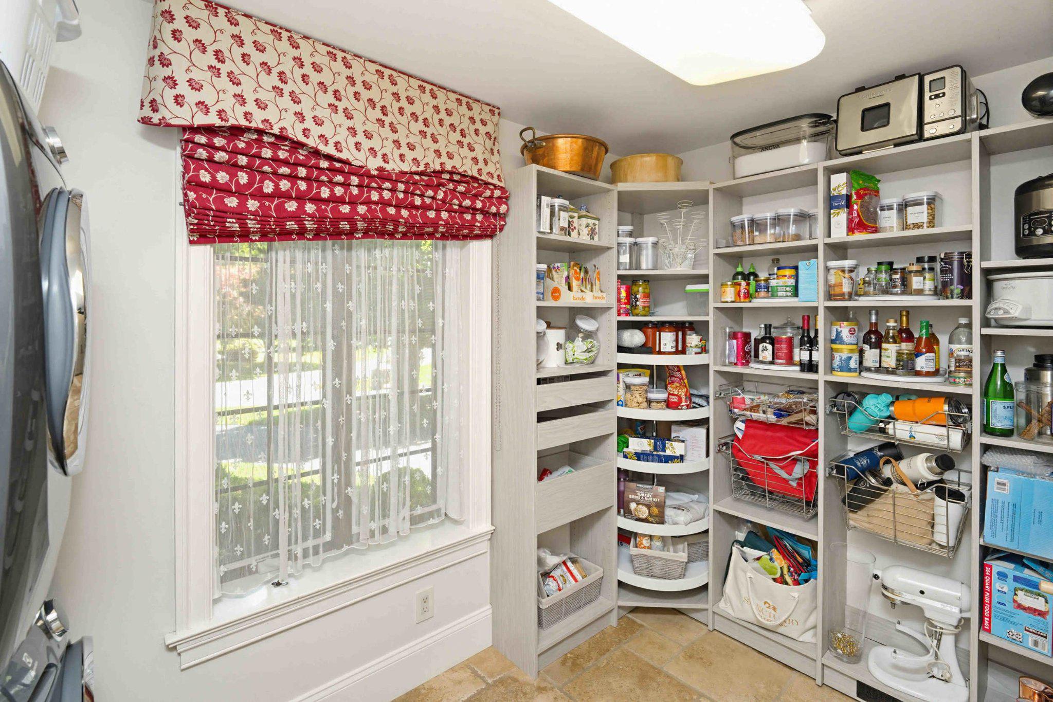 HUNTINGDON VALLEY - Residential