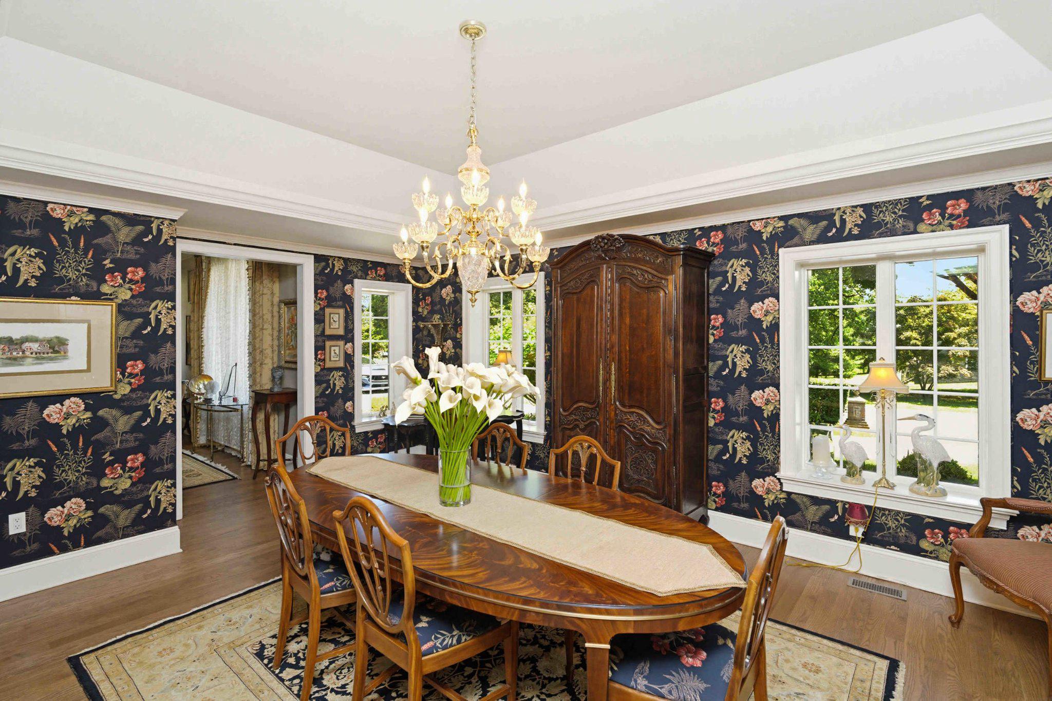HUNTINGDON VALLEY - Residential