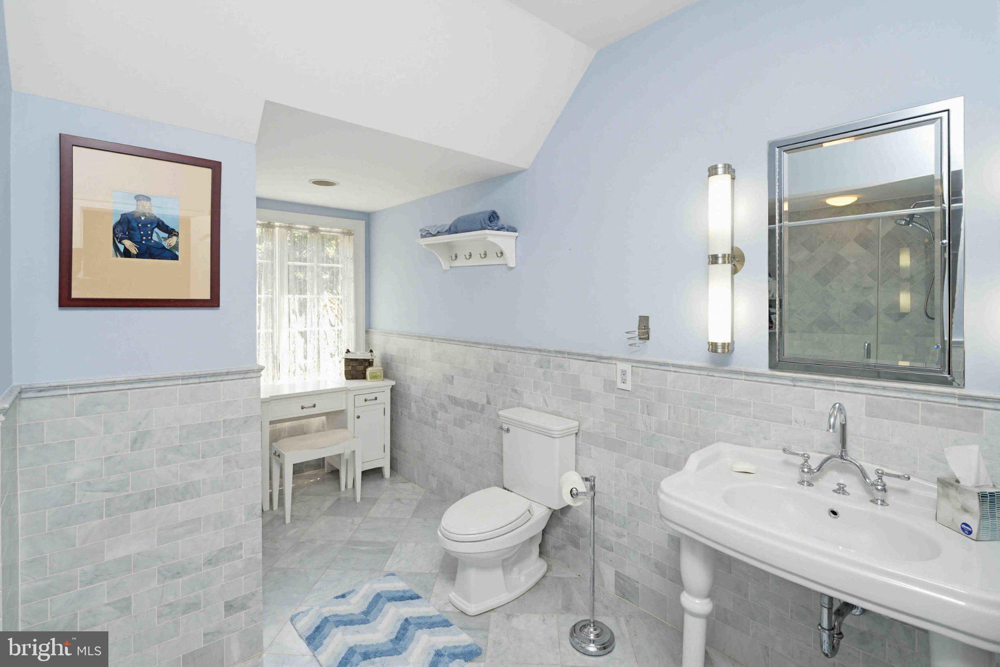 HUNTINGDON VALLEY - Residential