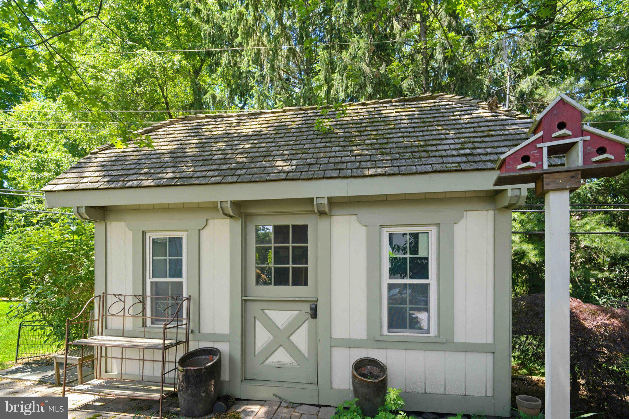 HUNTINGDON VALLEY - Residential