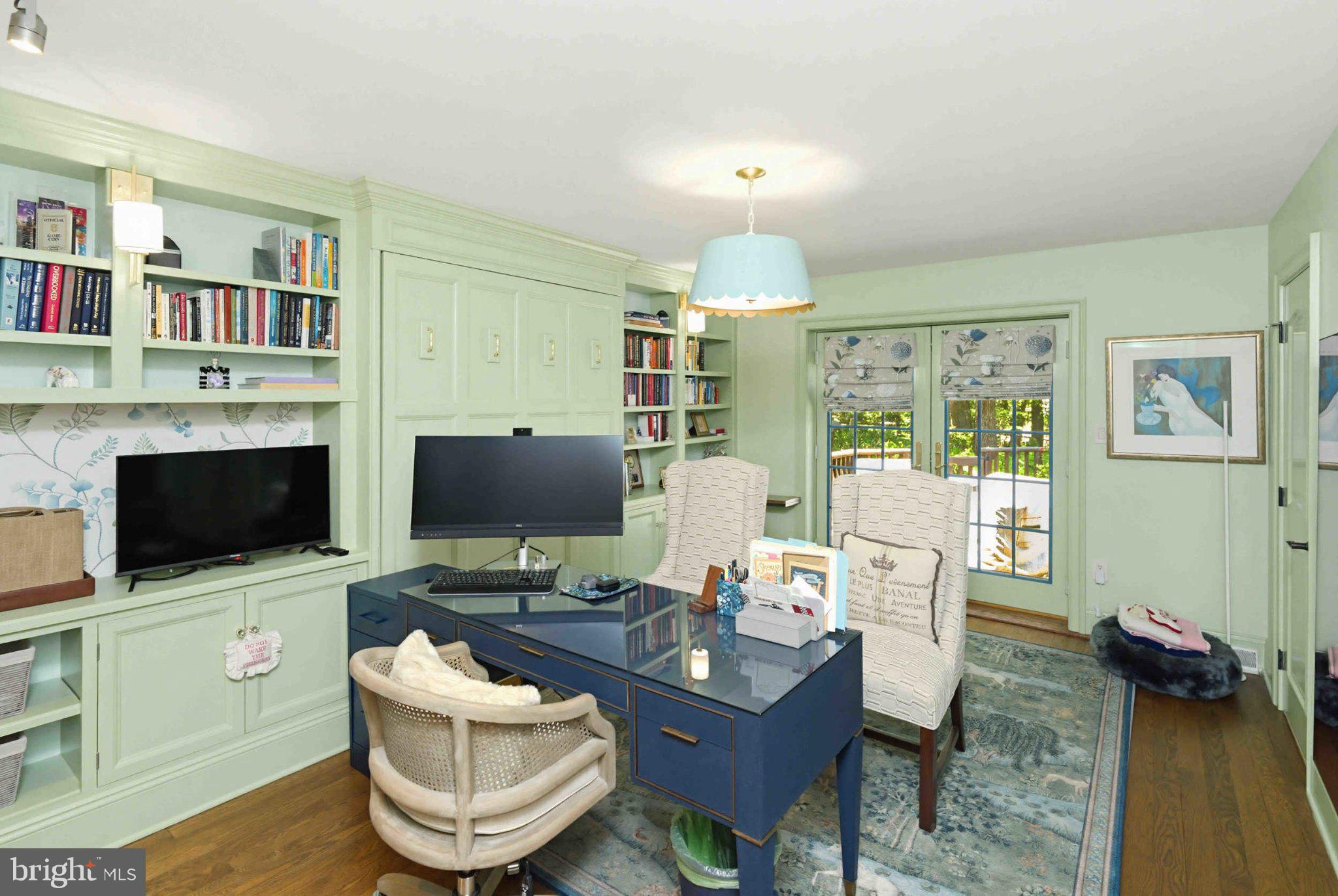 HUNTINGDON VALLEY - Residential