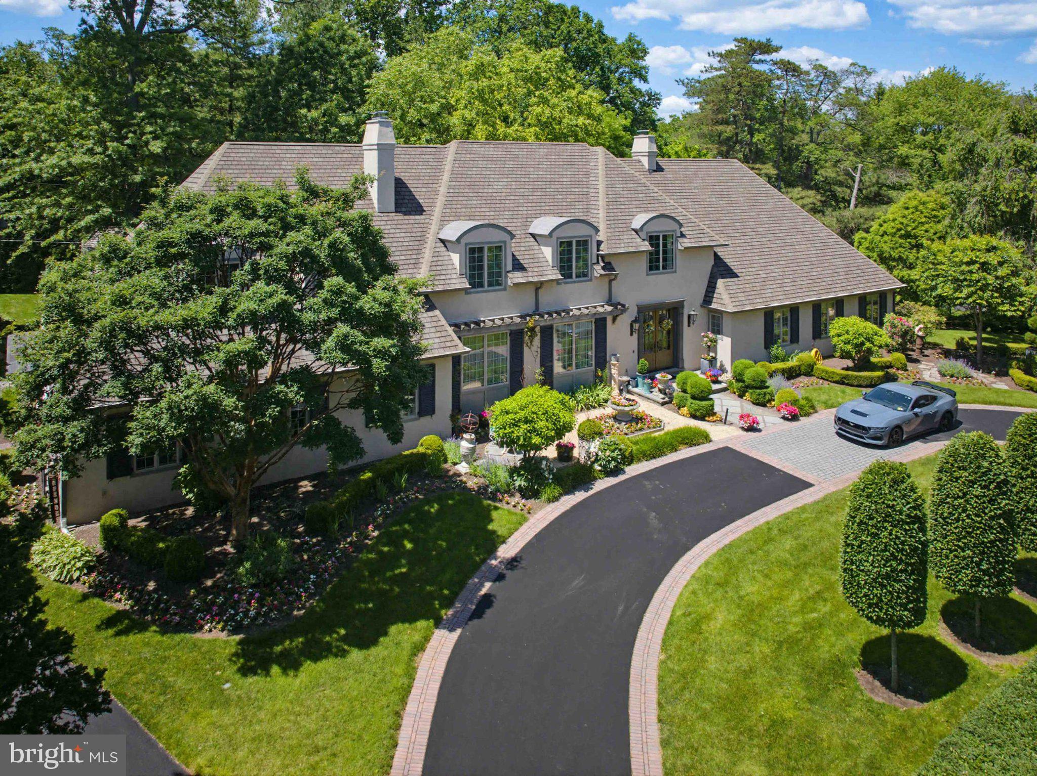 HUNTINGDON VALLEY - Residential
