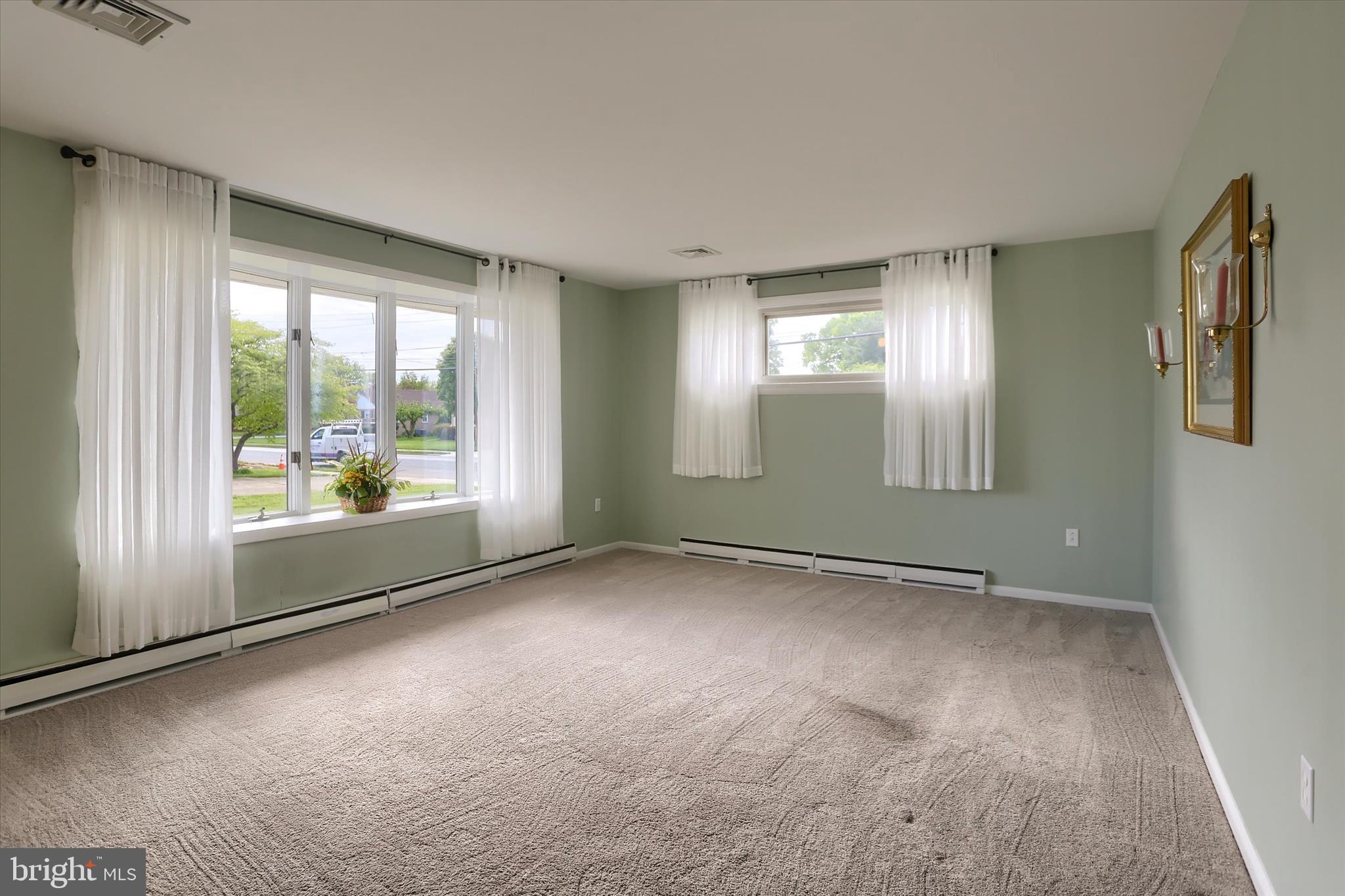 ORCHARD CREST - Residential