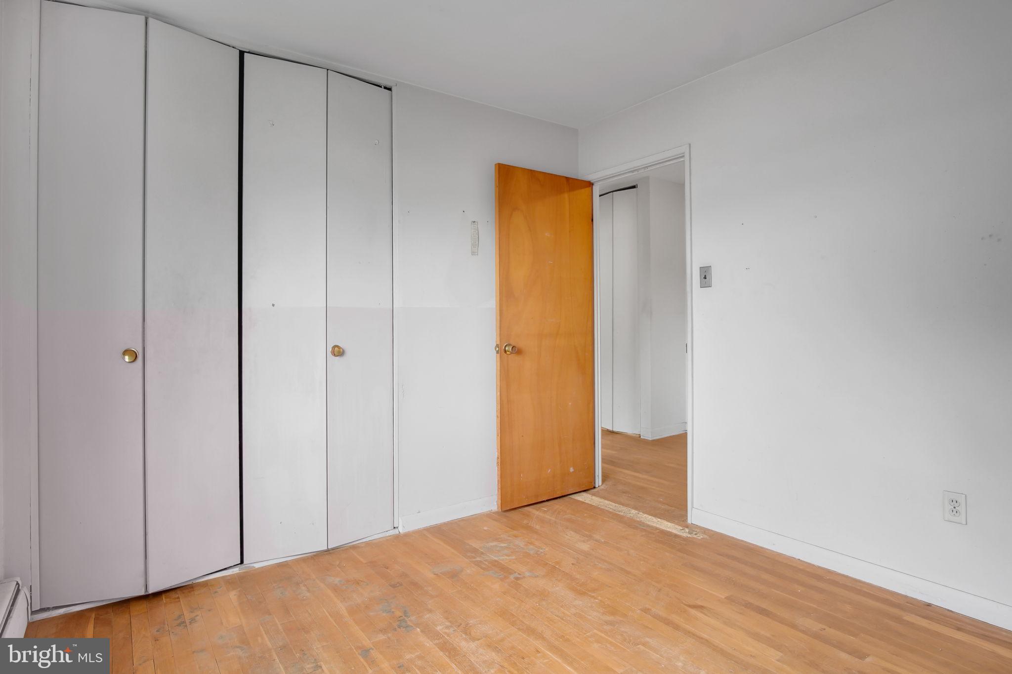 RIDLEY PARK - Residential