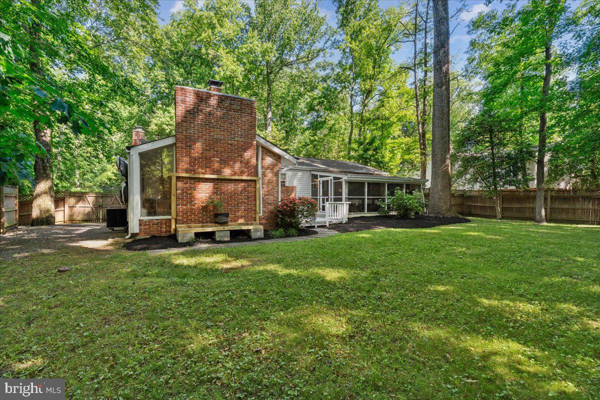 ANNAPOLIS ROADS - Residential