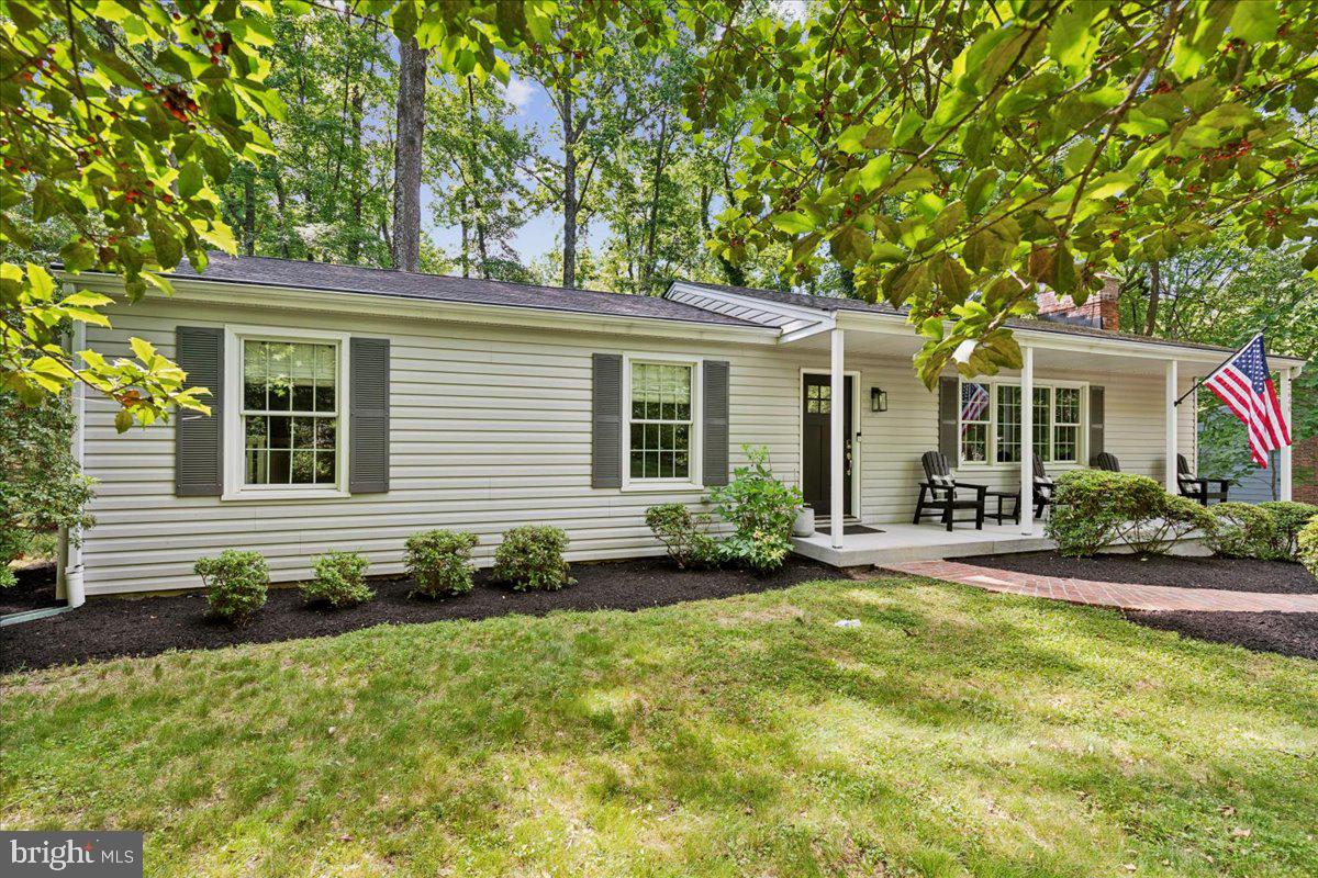 ANNAPOLIS ROADS - Residential