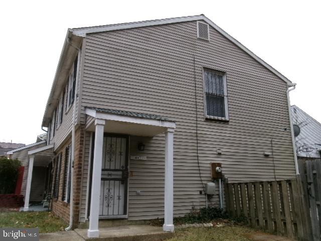 CHESTER GROVE APARTMENTS - Residential