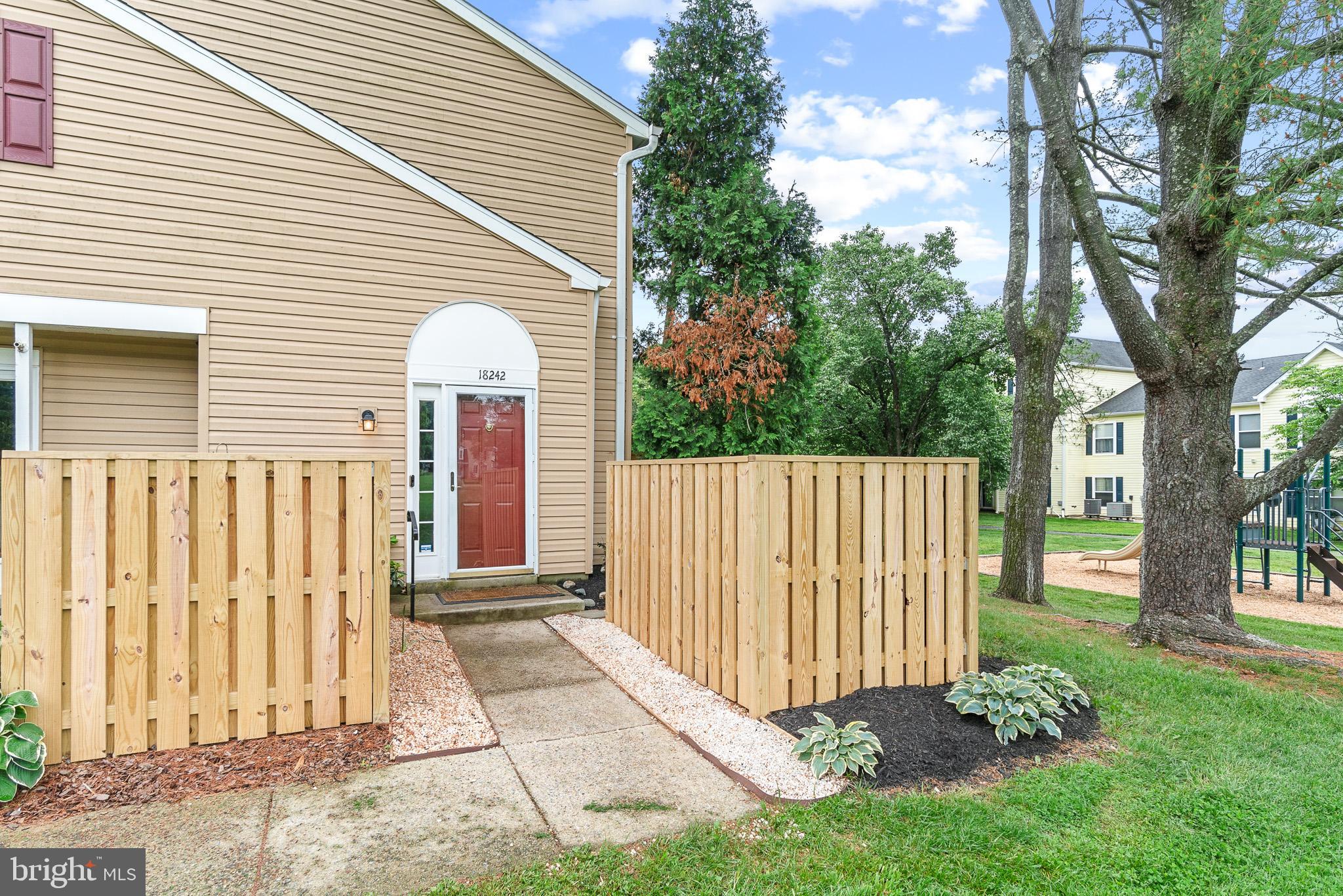 Absolutely breathtaking and impeccably maintained end-unit situated in one of the most desirable locations in all of Olney! Perfectly positioned just steps from the community tot lot, scenic walking paths, and pool, this exceptional 2-bedroom, 2-bath residence offers both comfort and convenience at every turn. From the moment you step inside, you’ll be captivated by the soaring vaulted ceilings, recessed lighting, upgraded flooring, cozy fireplace, and abundant natural light that fill the spacious living area. The beautifully updated kitchen is equally impressive, featuring stunning granite countertops, a stylish tile backsplash, upgraded cabinetry and hardware, and stainless steel appliances. Two generously sized bedrooms and two full bathrooms create a warm and inviting retreat. Located just moments from shopping, dining, and everything Olney has to offer, with quick access to major commuter routes, this home truly combines elegance, comfort, and convenience. Schedule your private showing today before this incredible opportunity is gone!