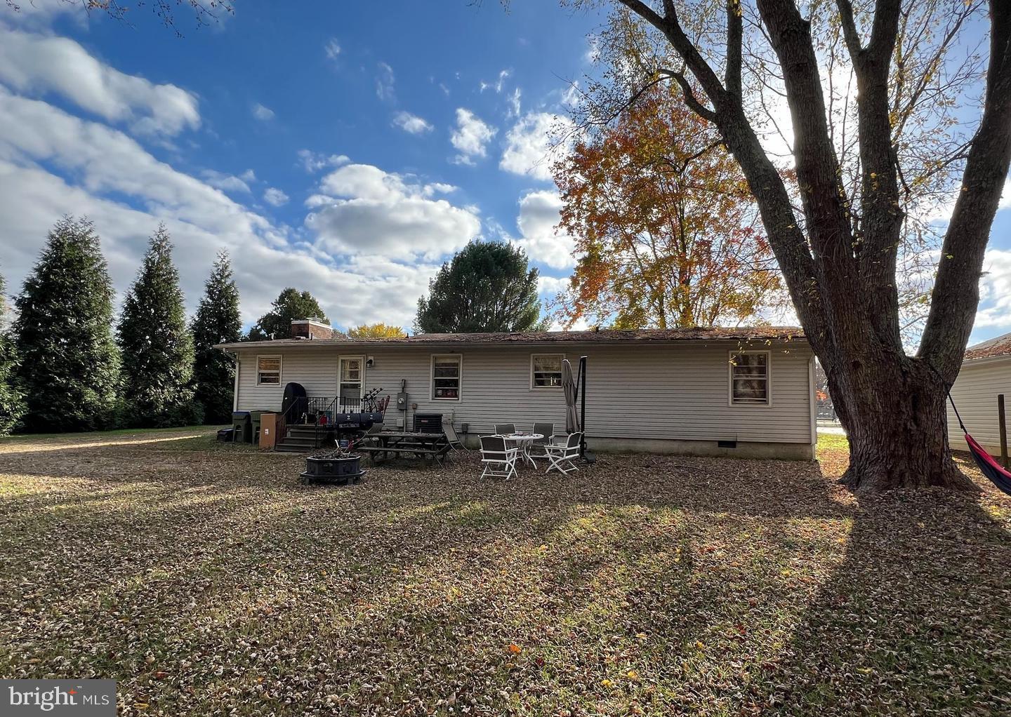 POTTSFARM VILLAGE - Residential
