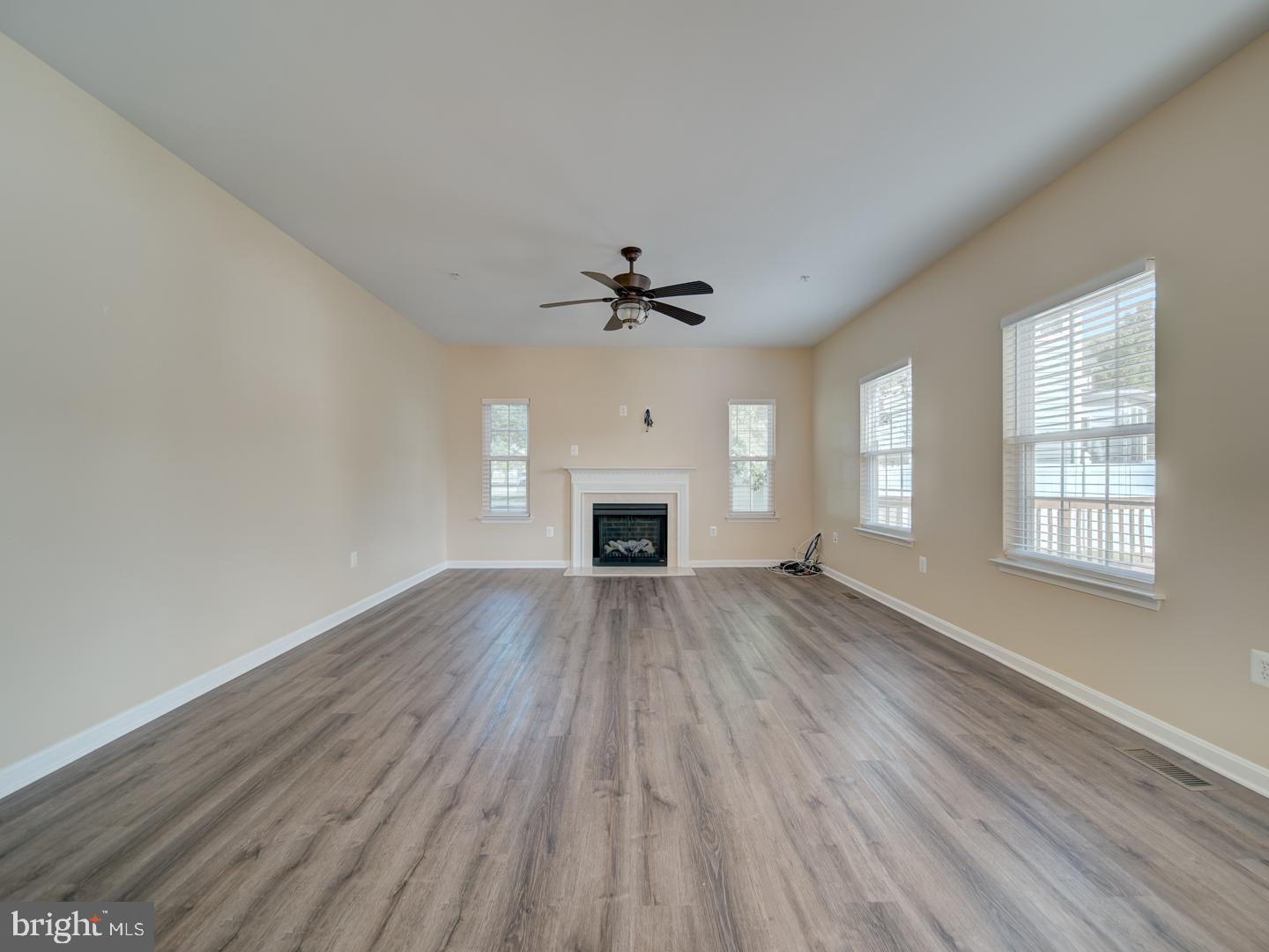 SUMMERWOOD-PLAT EIGHT> - Residential