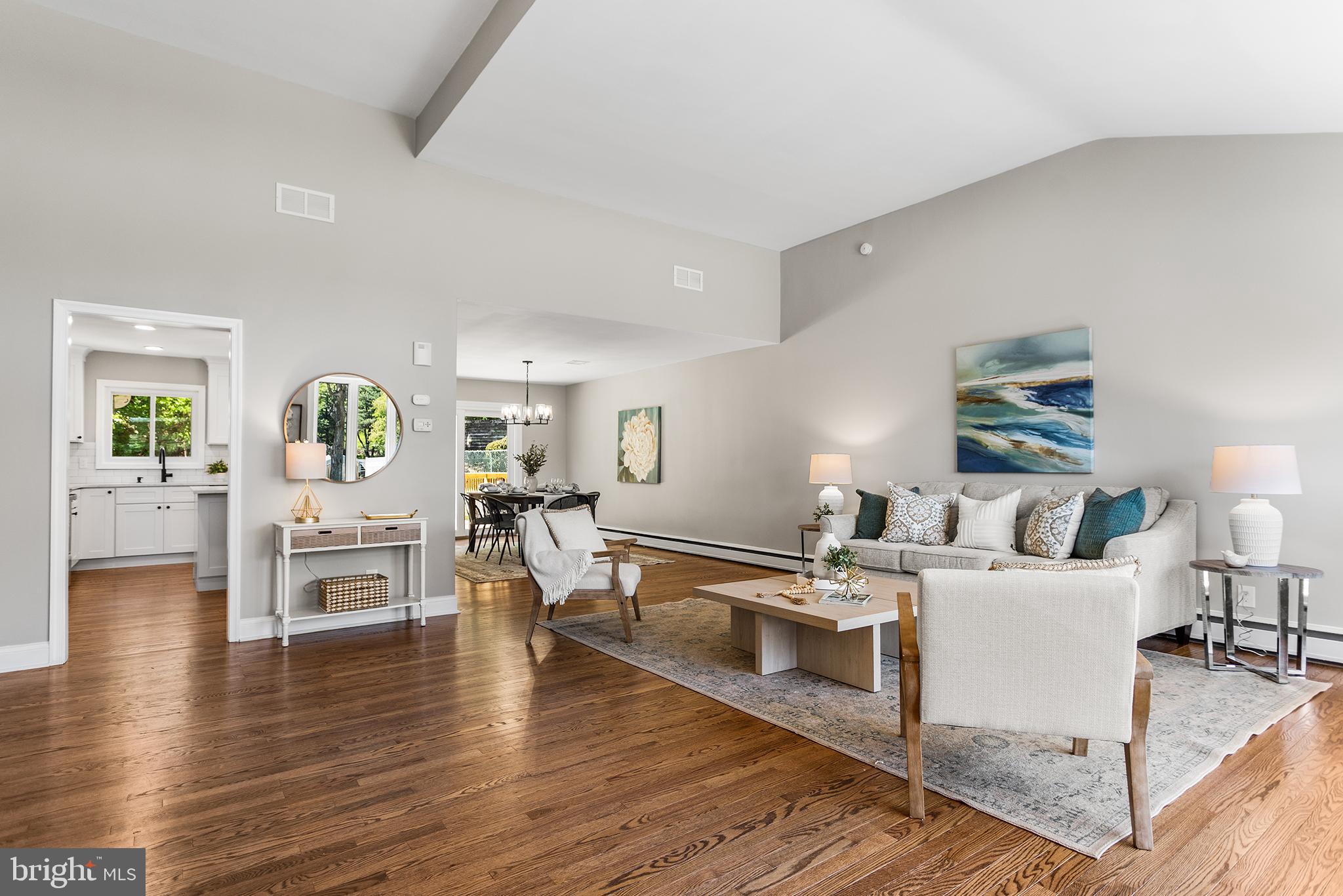 MARILYN PARK - Residential