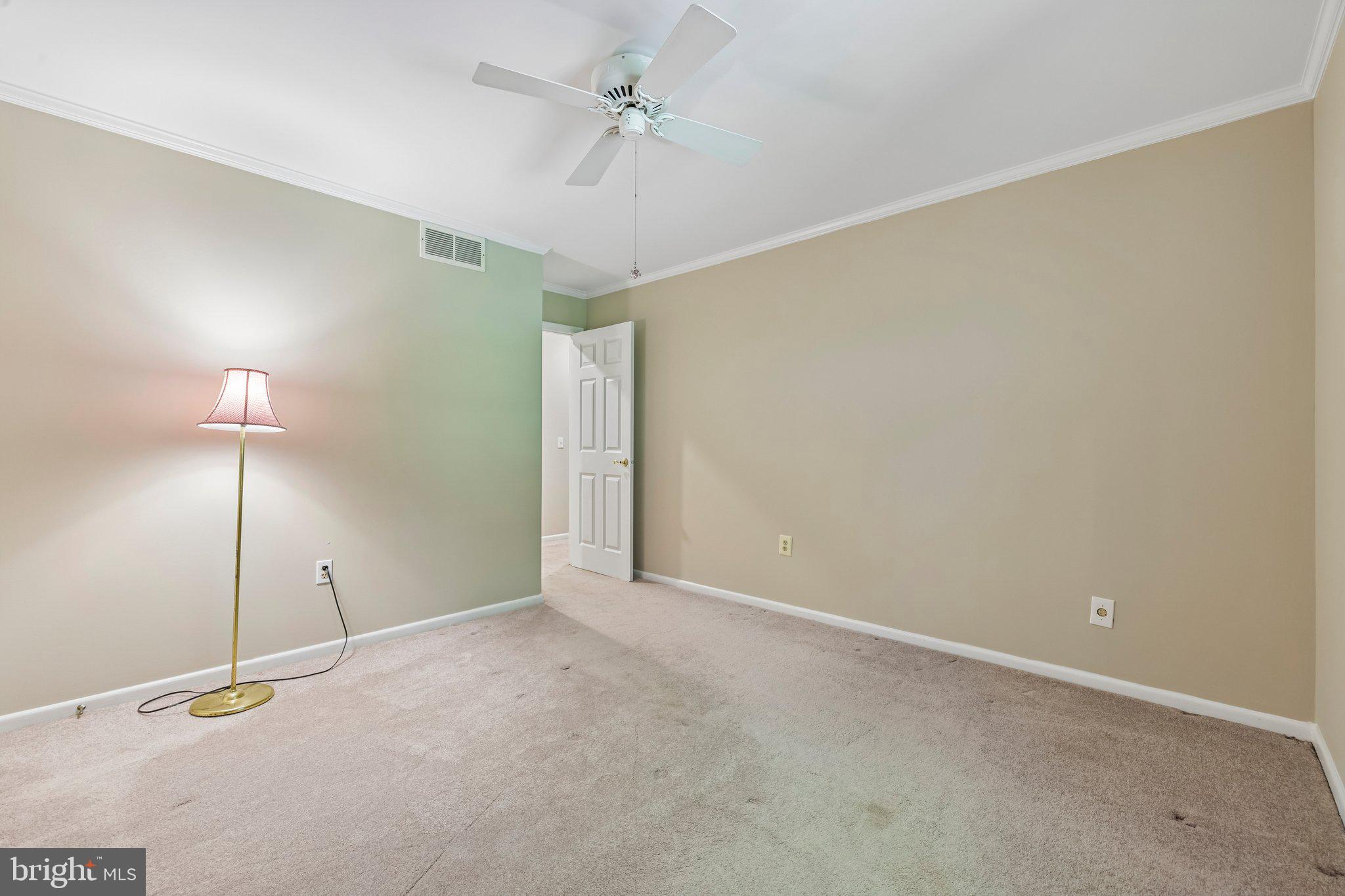 HONEYSUCKLE HILL - Residential