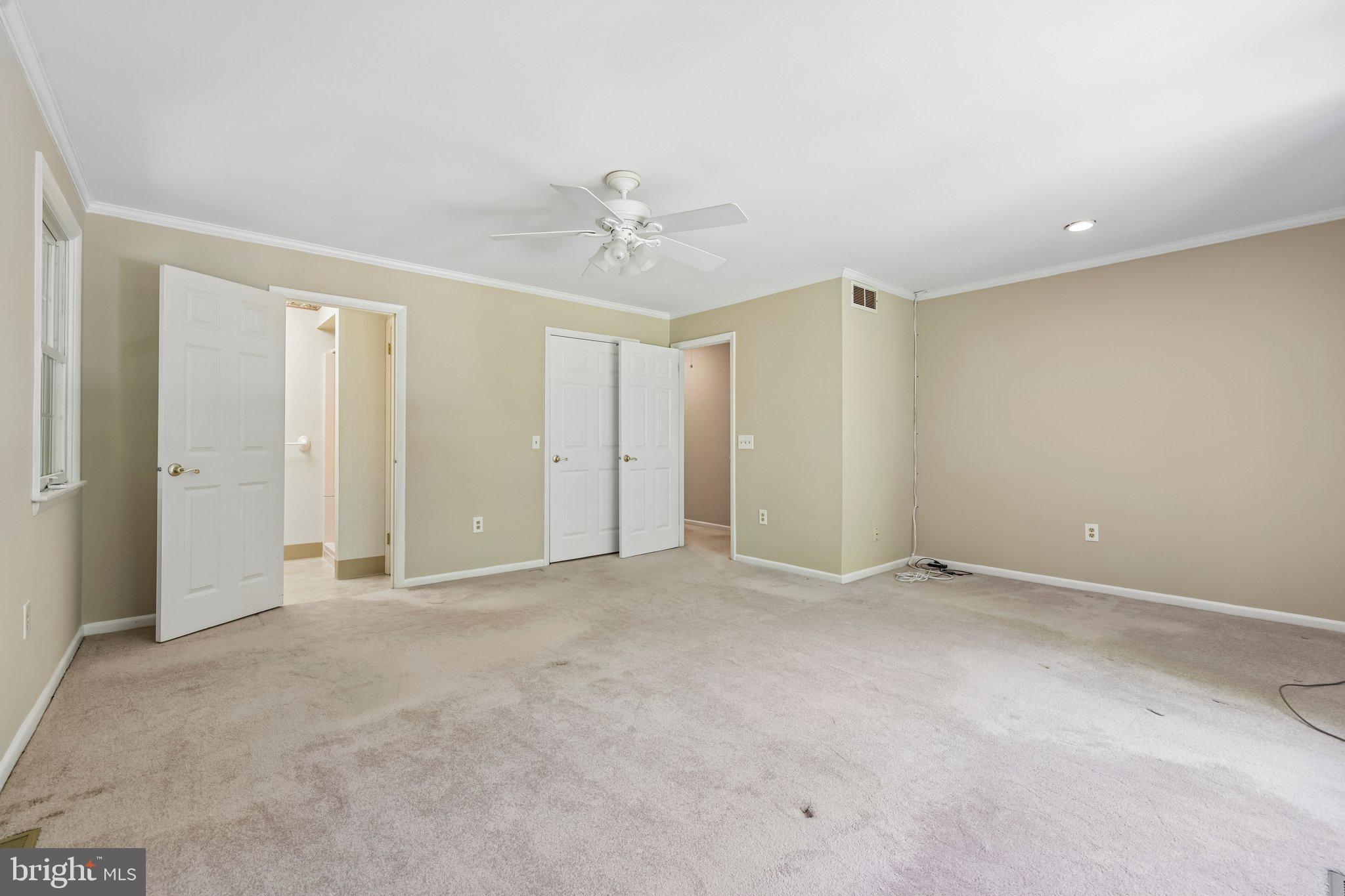 HONEYSUCKLE HILL - Residential
