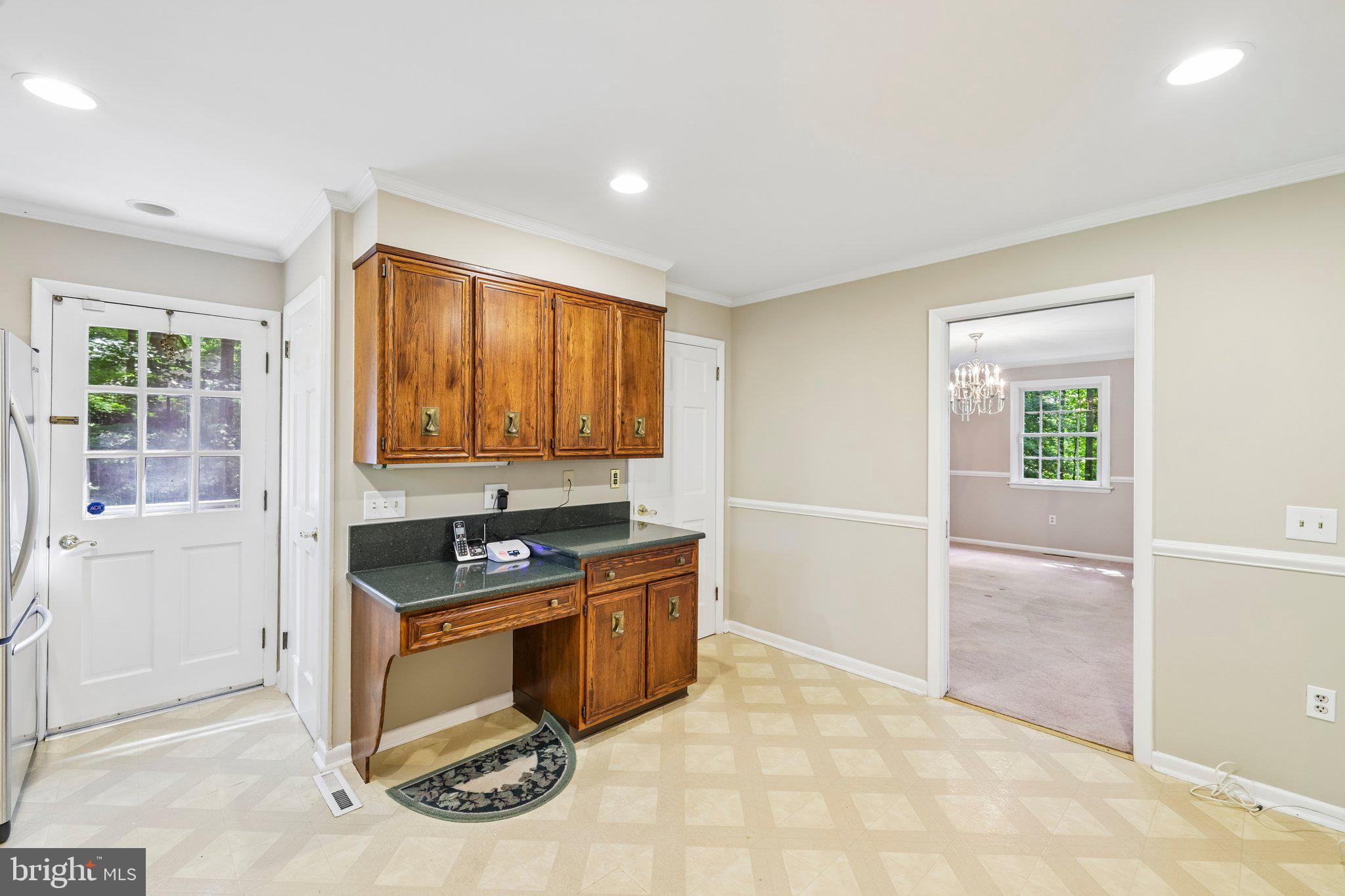 HONEYSUCKLE HILL - Residential
