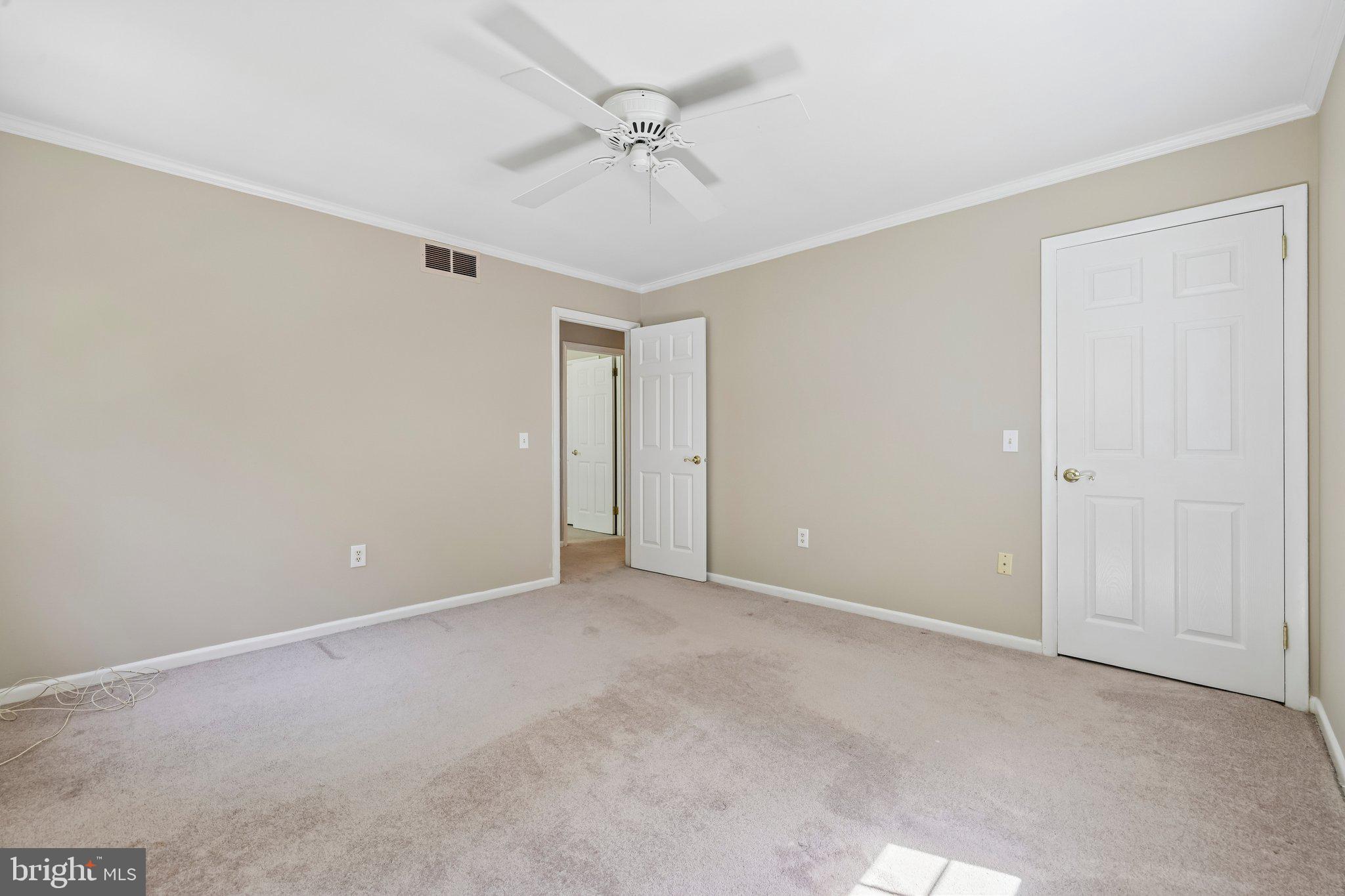 HONEYSUCKLE HILL - Residential