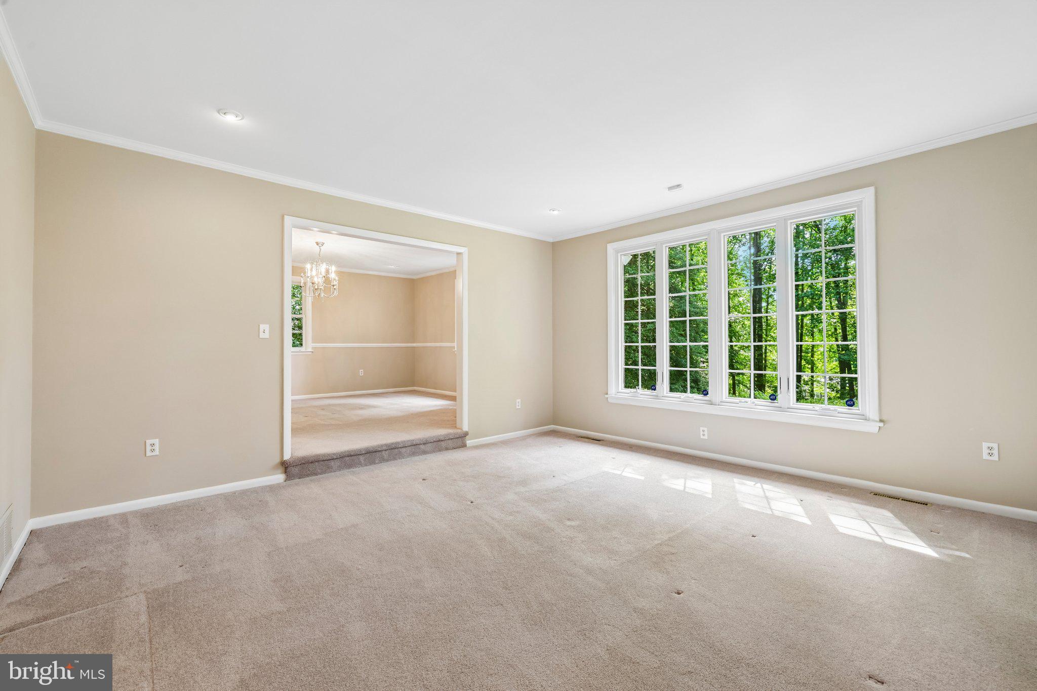 HONEYSUCKLE HILL - Residential