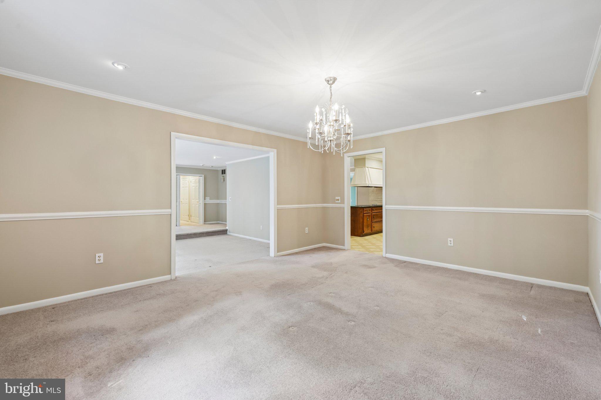 HONEYSUCKLE HILL - Residential