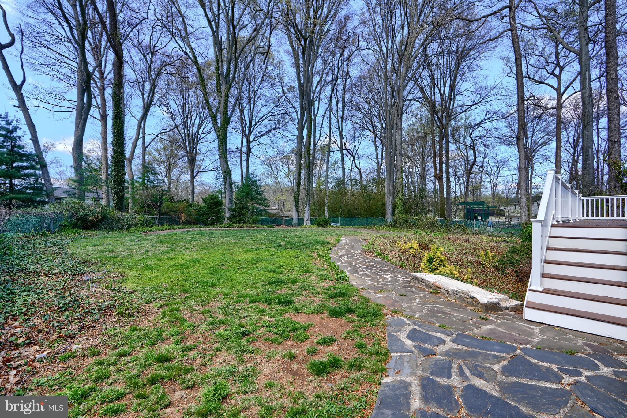 WOODCREST - Residential