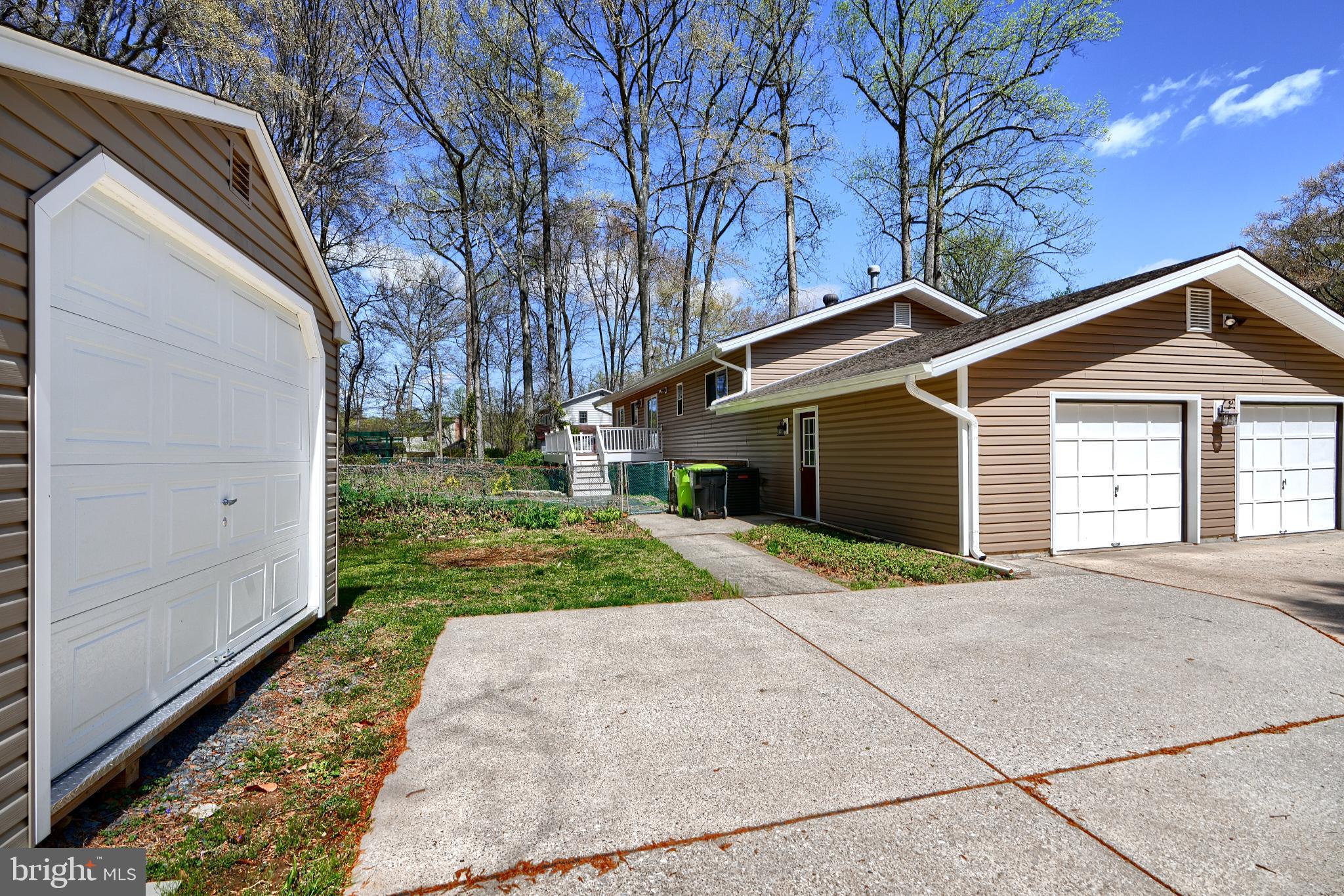 WOODCREST - Residential