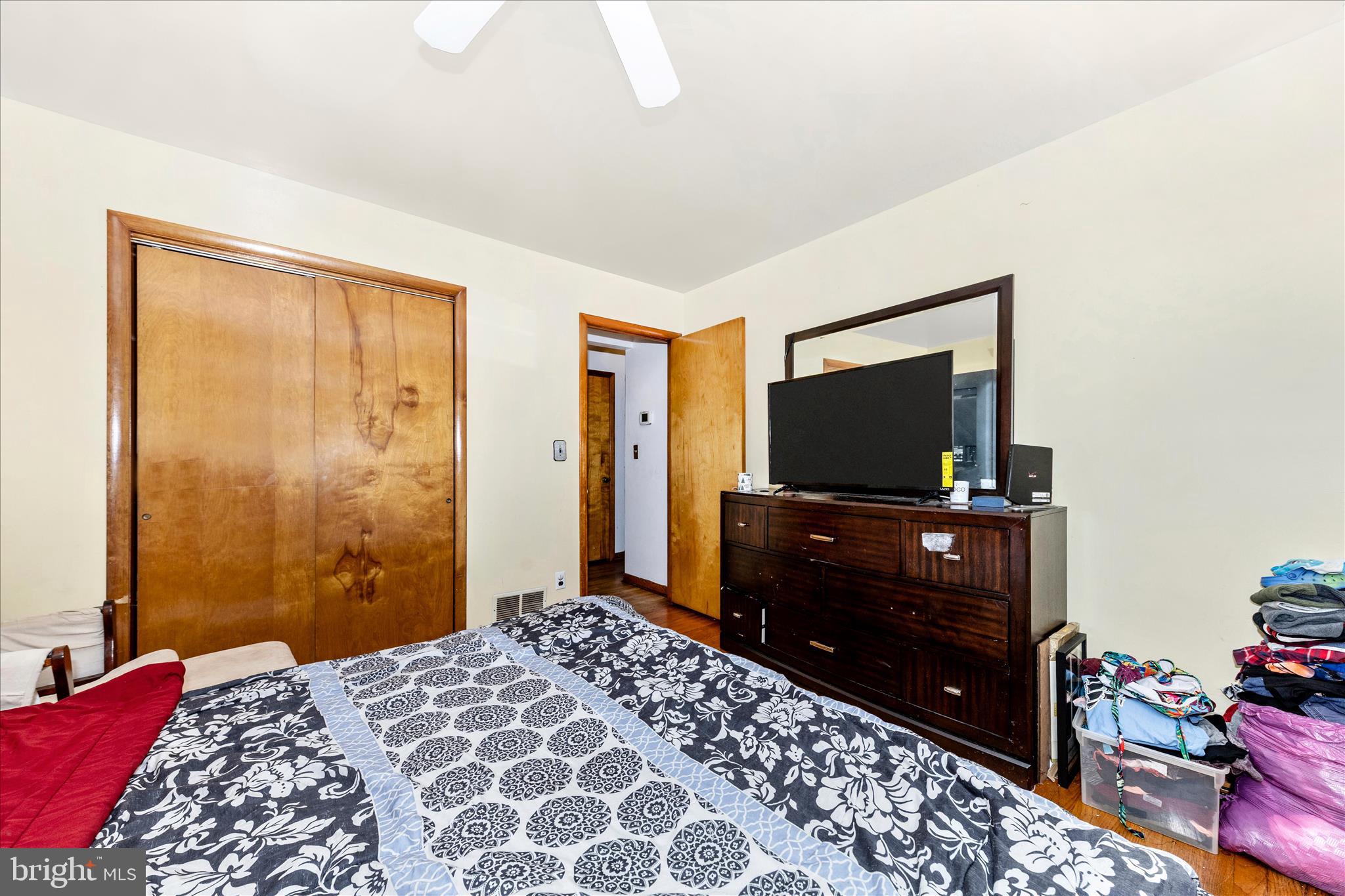 CAMELOT - Residential