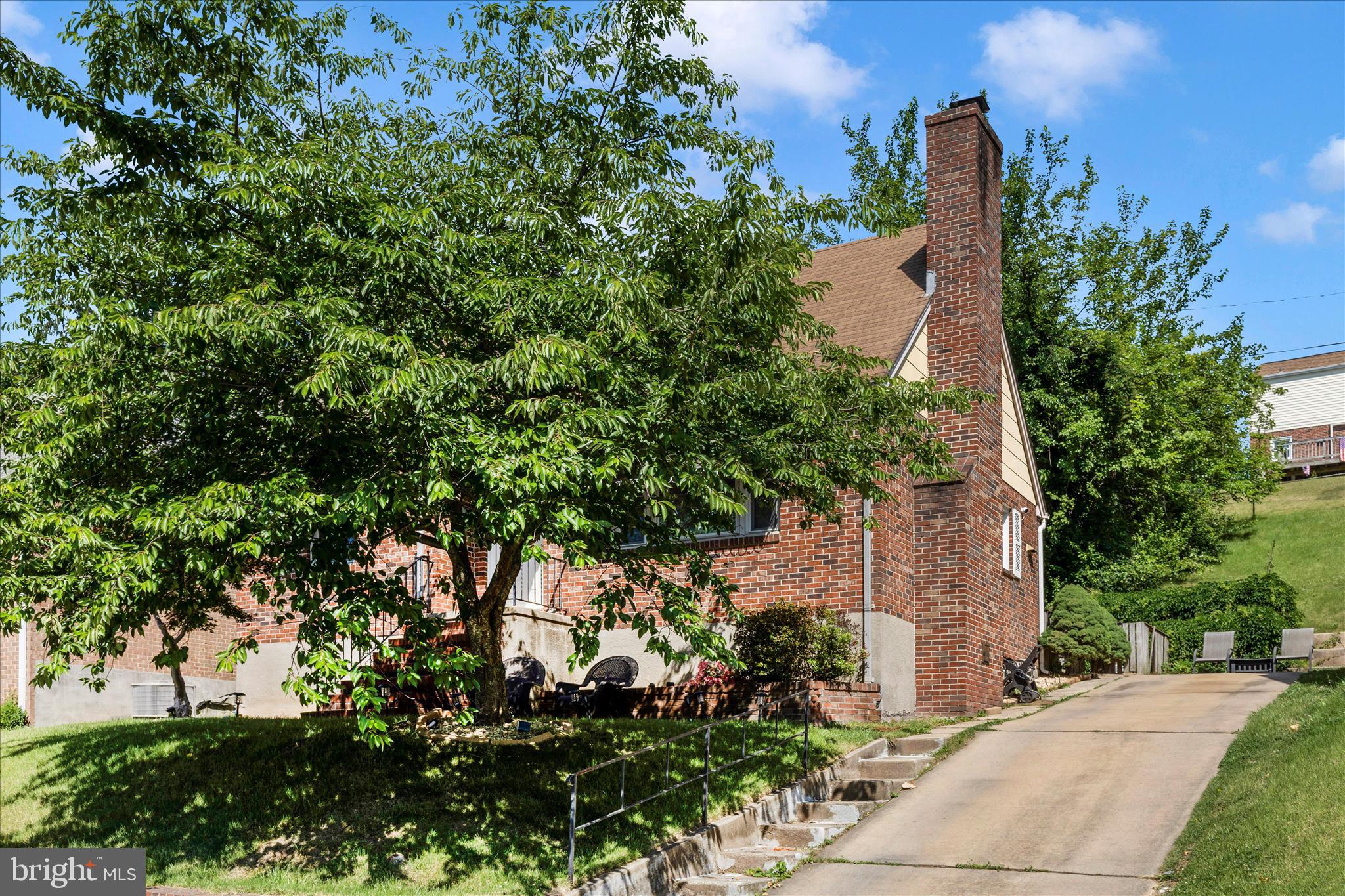 CAMELOT - Residential