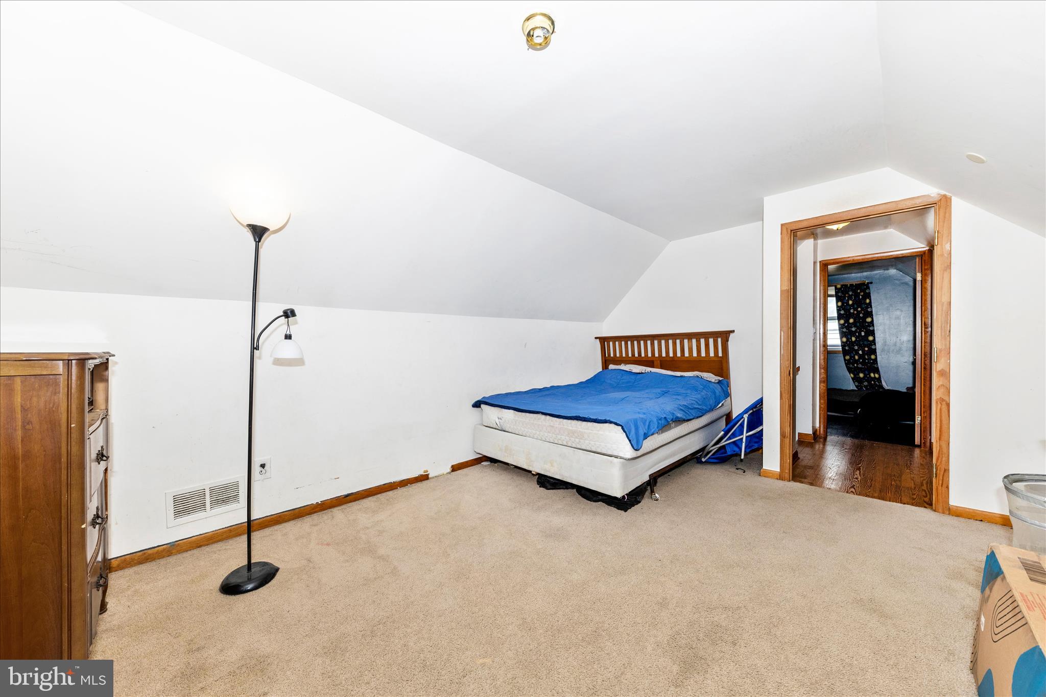 CAMELOT - Residential