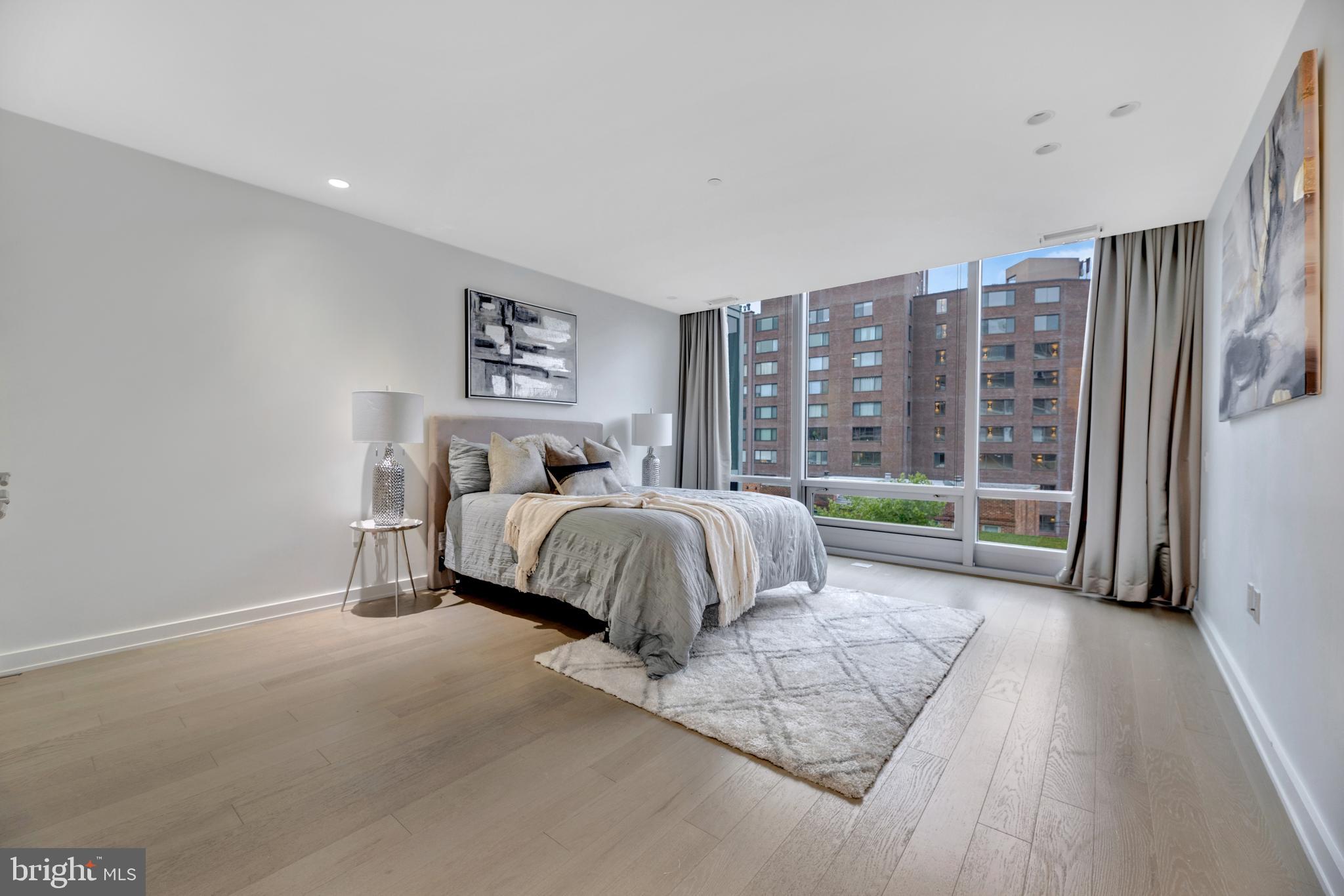 WESTLIGHT - Residential