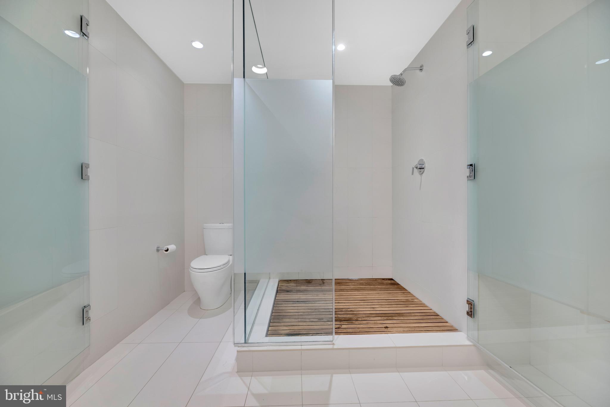 WESTLIGHT - Residential