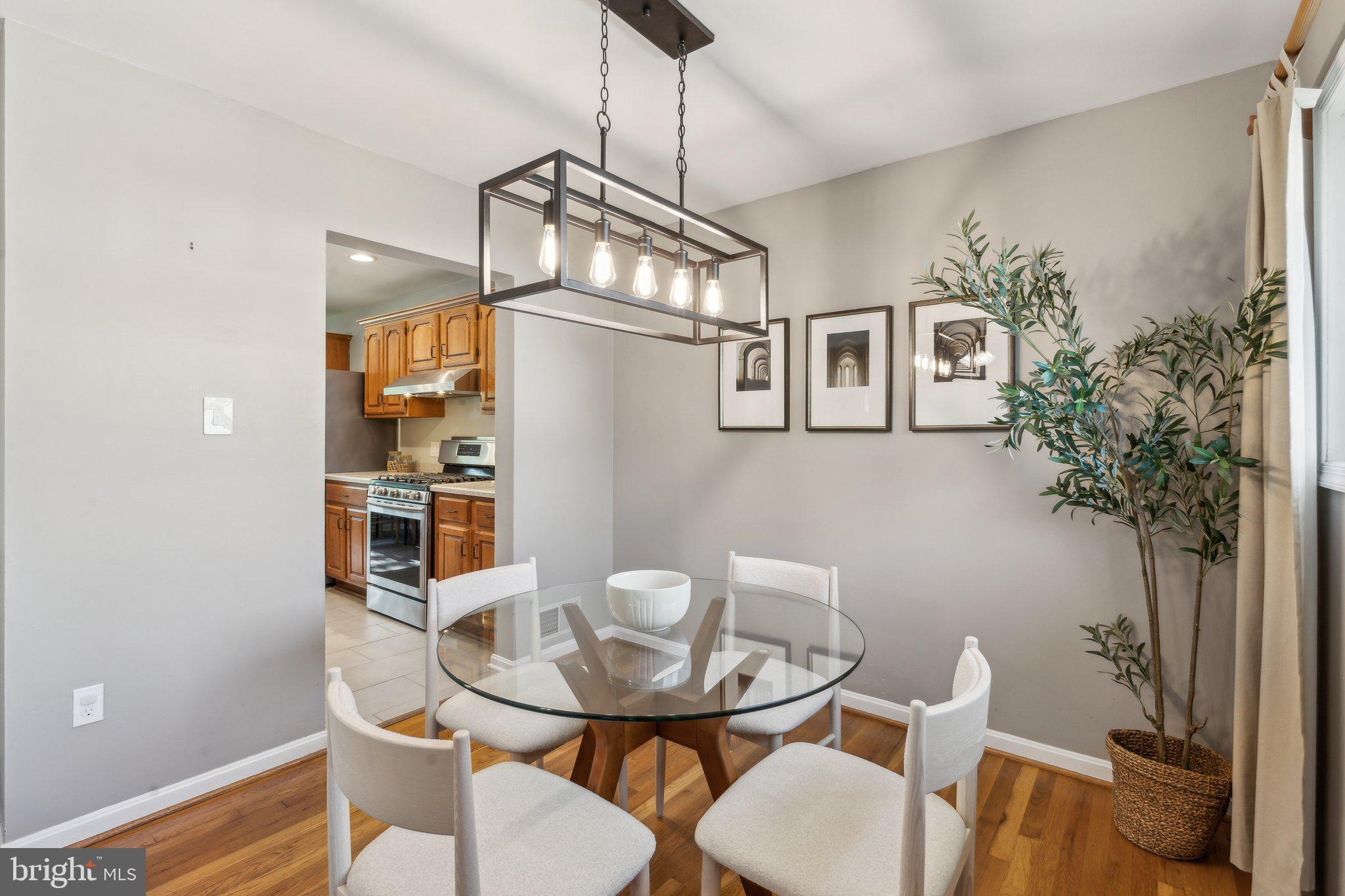 RIDGE VIEW ESTATES - Residential