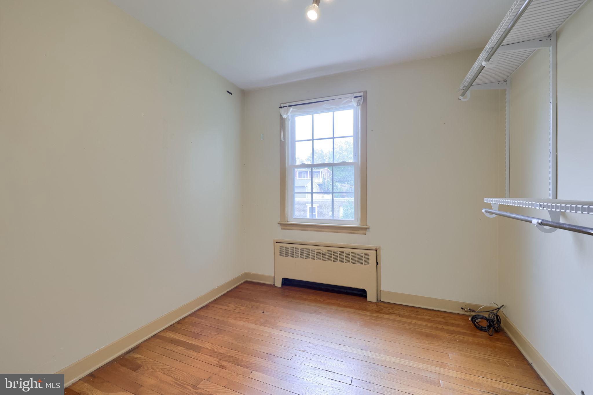 LANCASTER - Residential