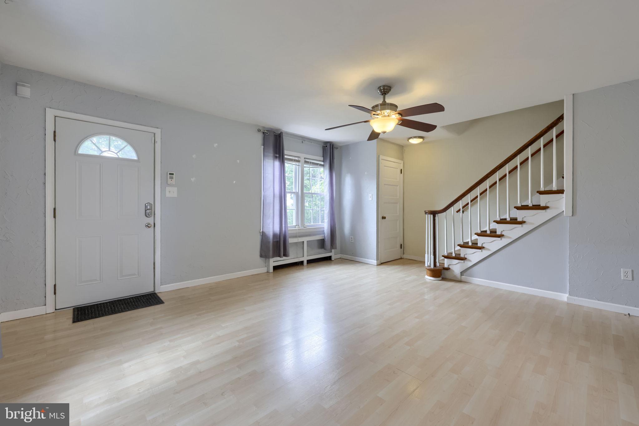 LANCASTER - Residential