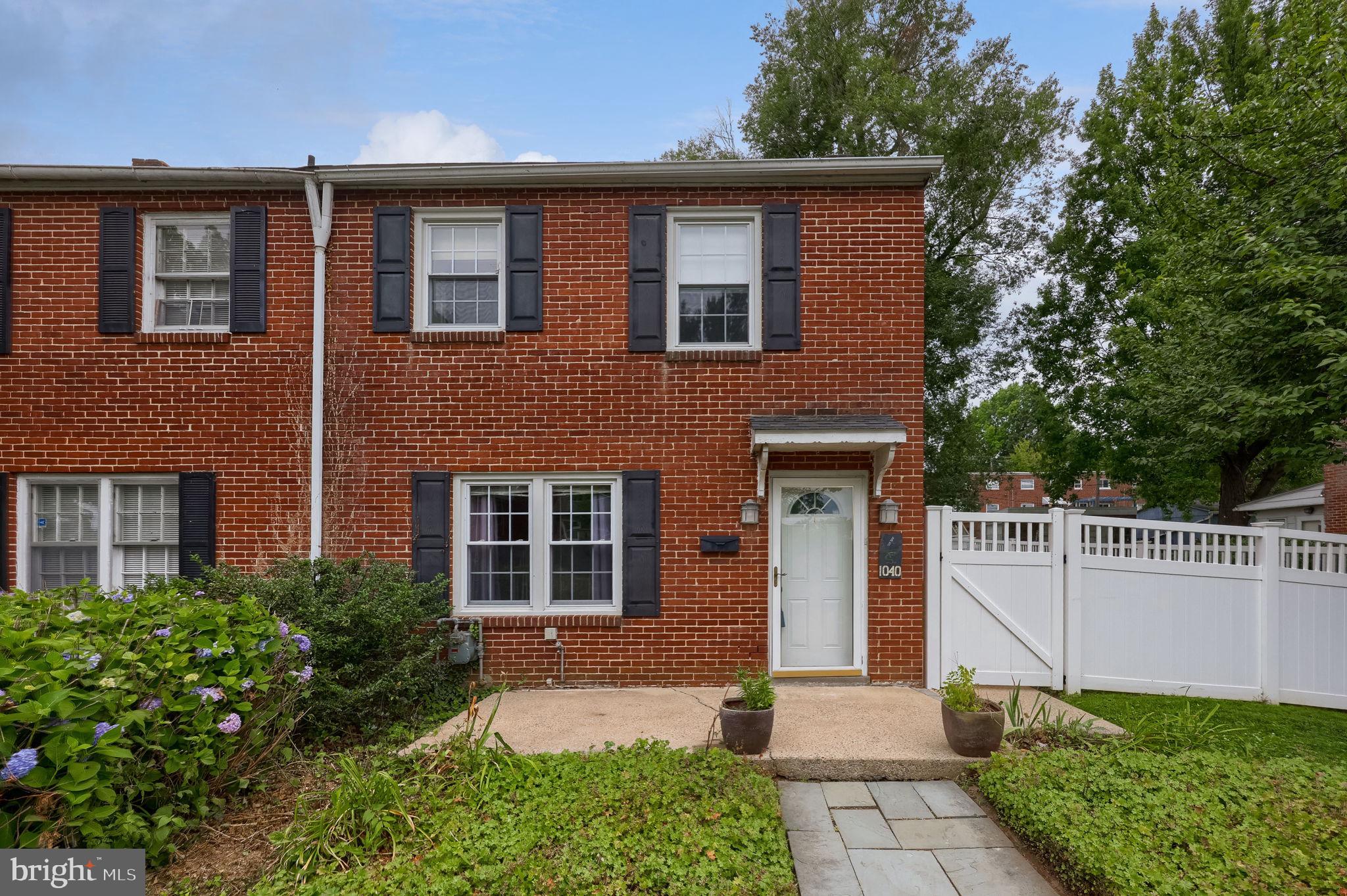 LANCASTER - Residential