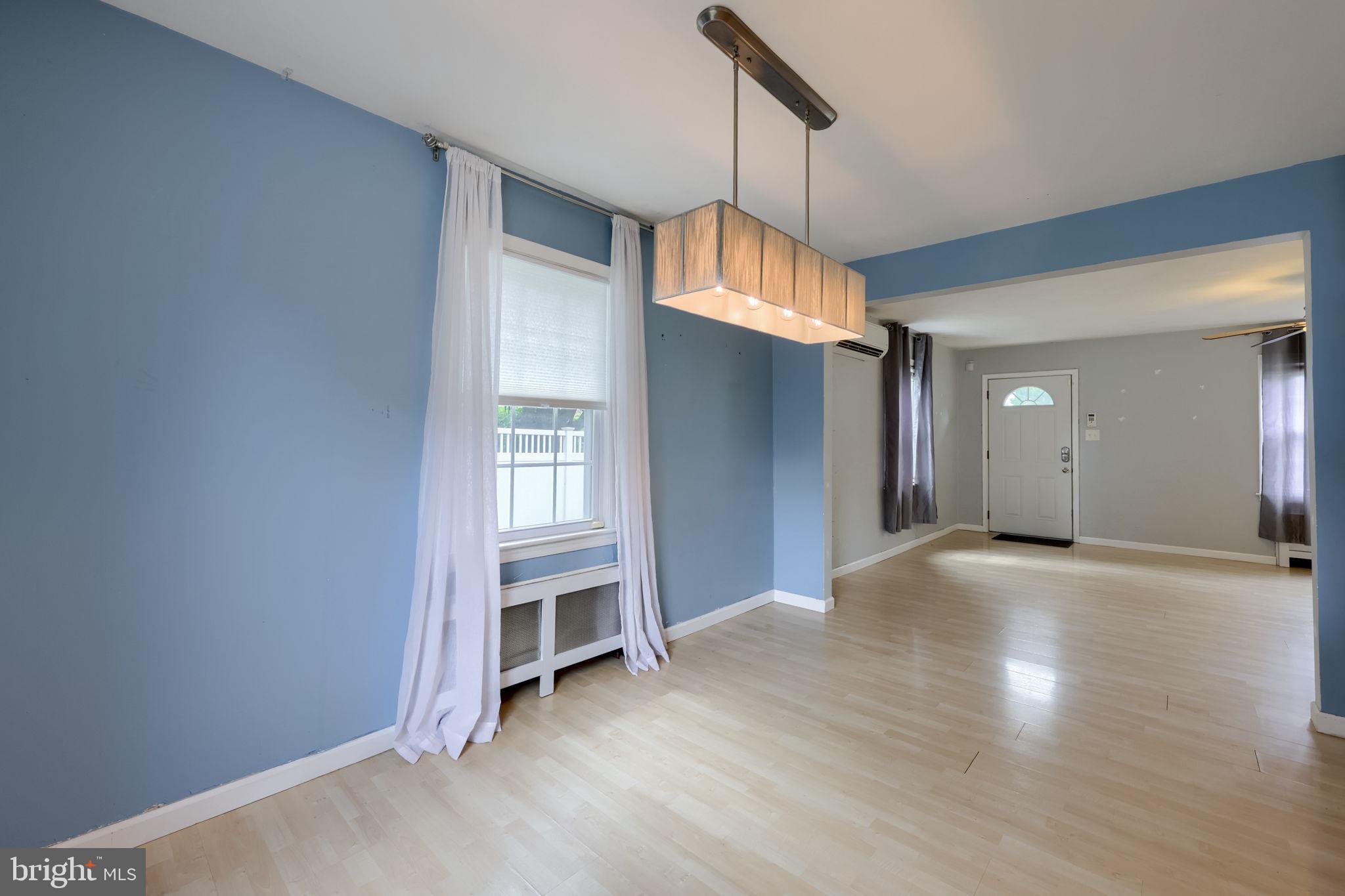 LANCASTER - Residential