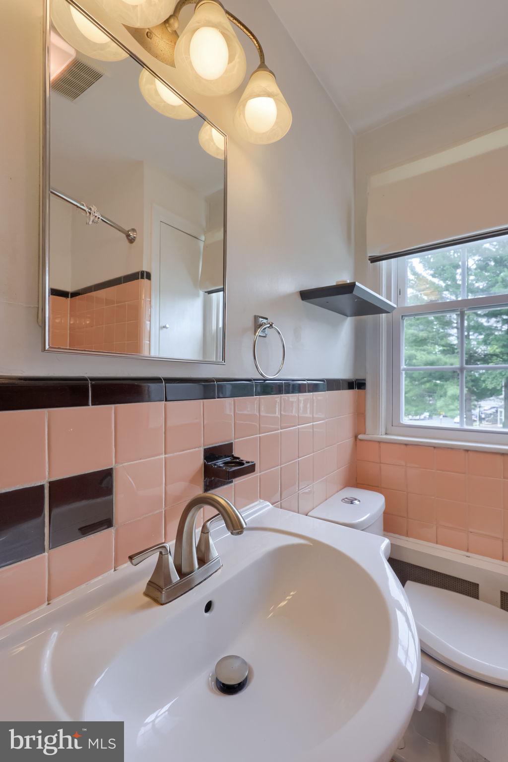 LANCASTER - Residential