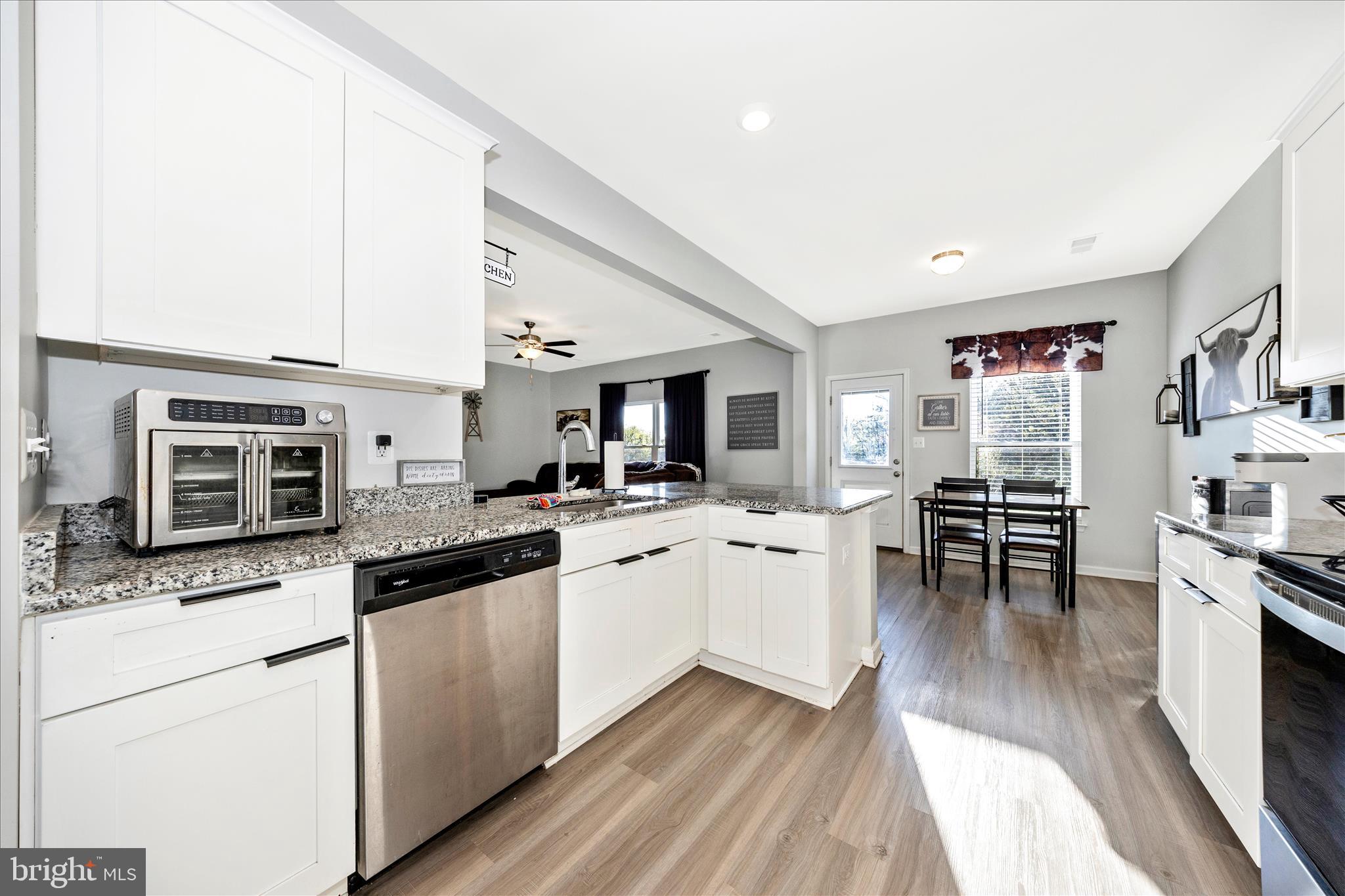 BROOKFIELD - Residential