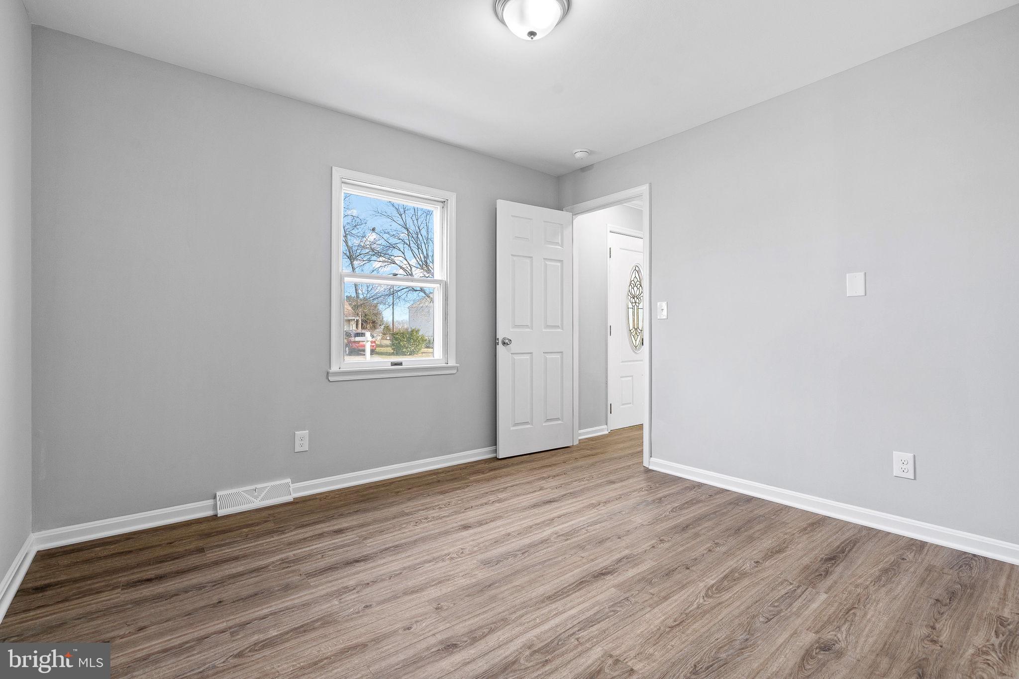 EDGE MEAD - Residential