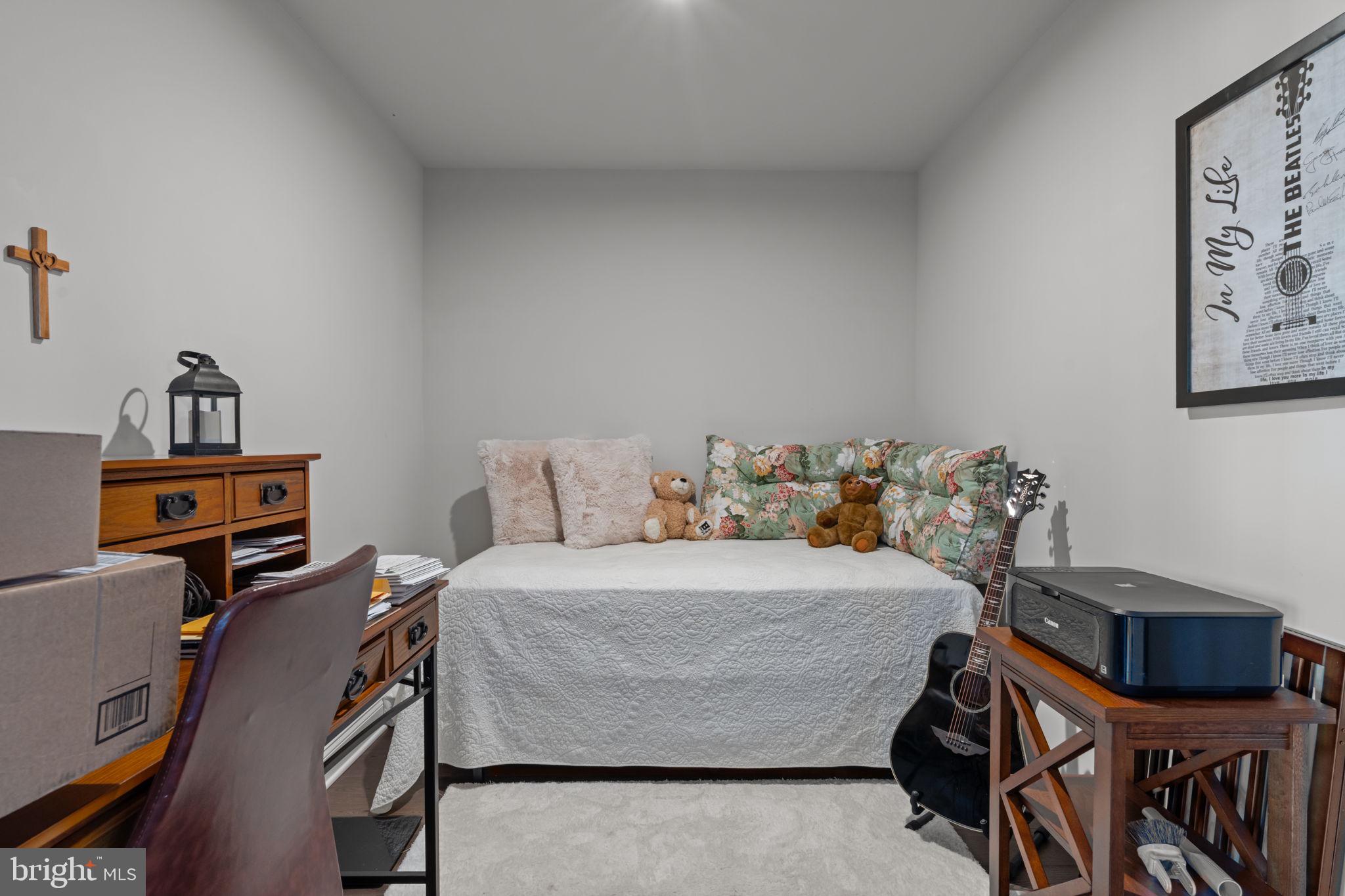 REGENCY AT YARDLEY - Residential