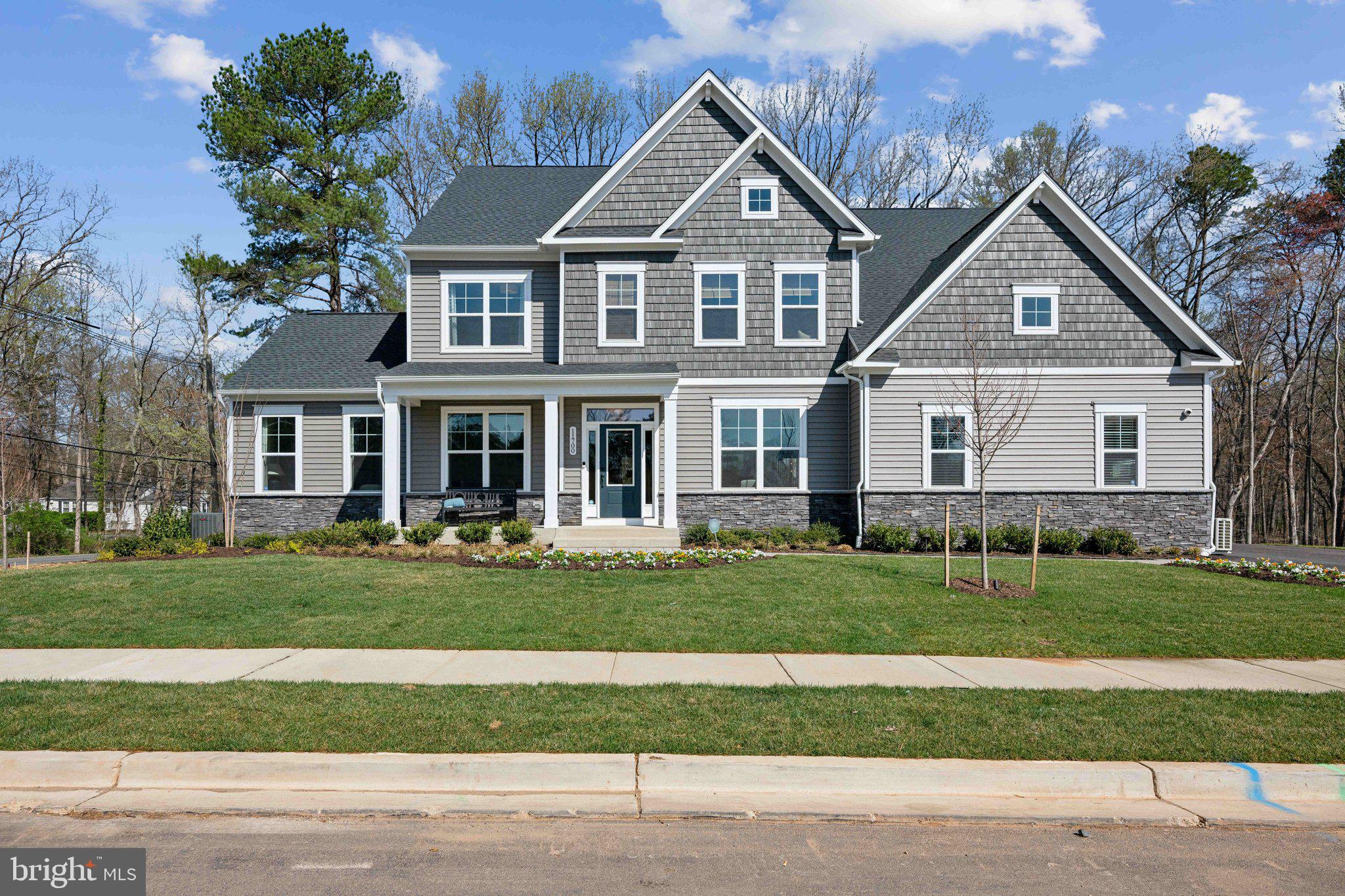 GLENN DALE ESTATES - Residential