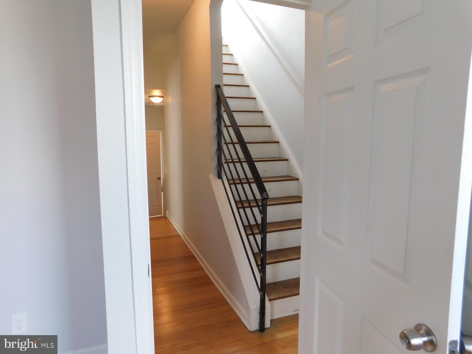 SHARSWOOD - Residential