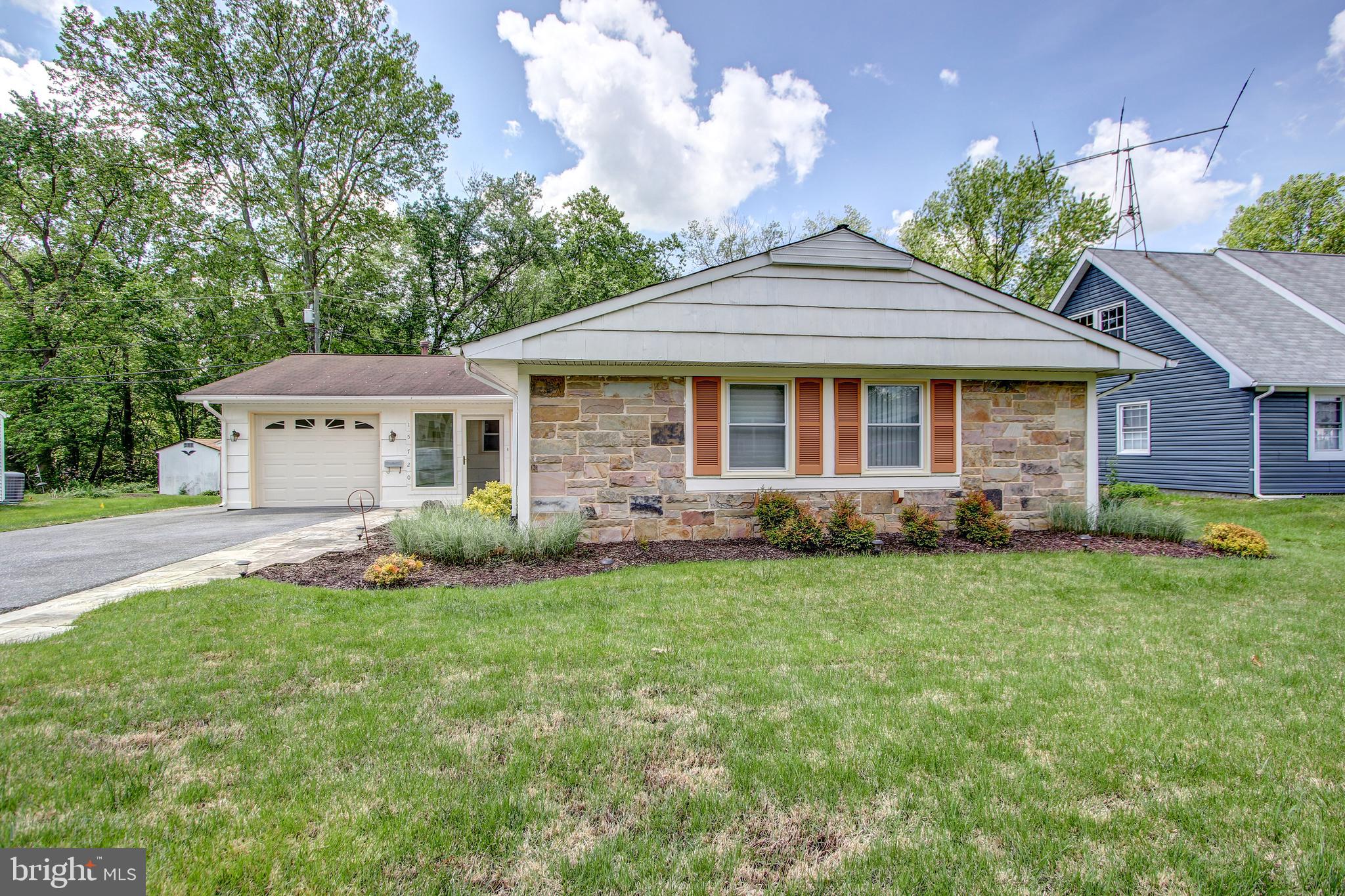 POINTER RIDGE - Residential